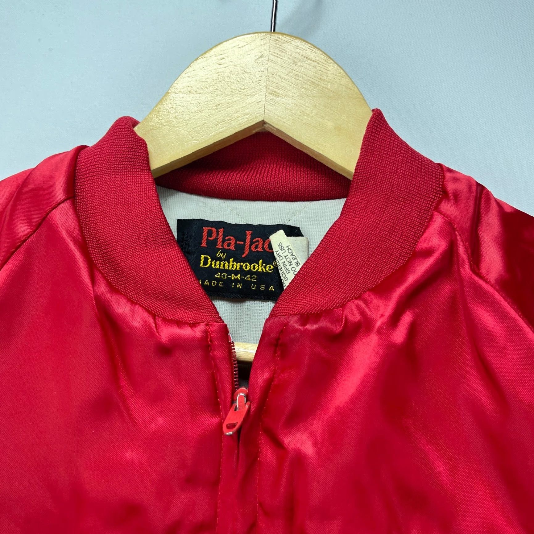 Dunbrooke VINTAGE Dunbrook Pla-Jac England Satin Bomber Jacket Medium Shirt Mens 90s Red Size US M / EU 48-50 / 2 - 4 Thumbnail