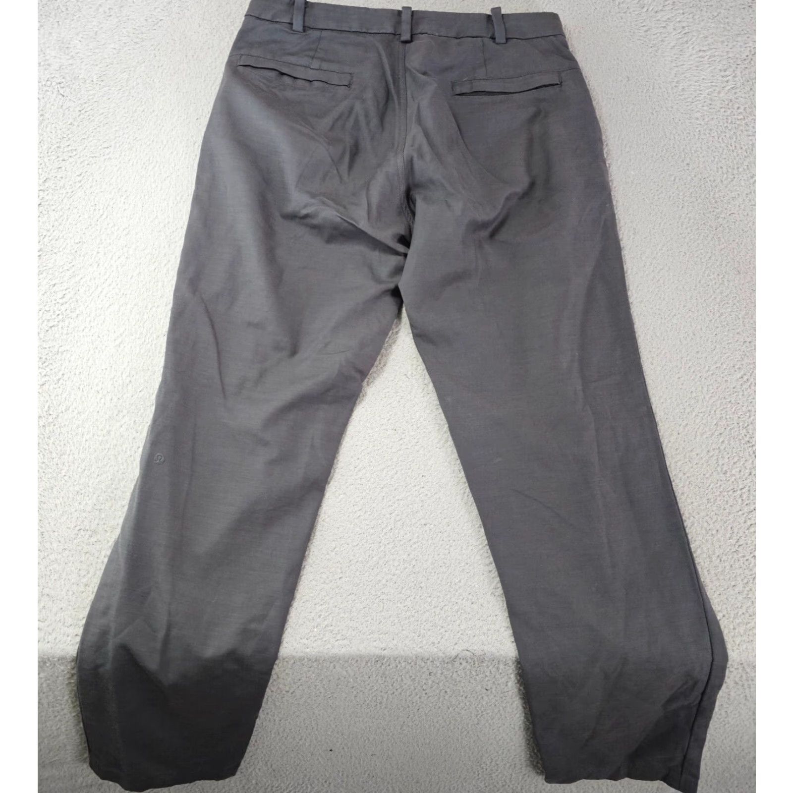 Lululemon Lululemon Pants Mens 32x30 Charcoal Gray Slimming Stretch Chino Casual Athleisure Size US 30 / EU 46 - 6 Thumbnail