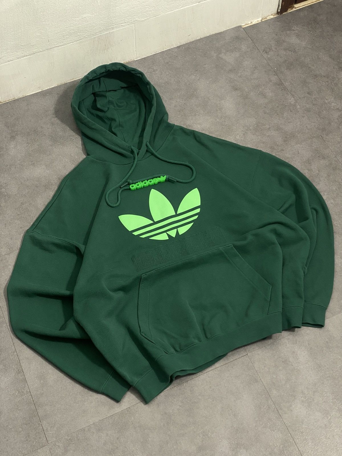 Adidas Adidas Big Logo TRFL Hoodie Size US S / EU 44-46 / 1 - 1 Thumbnail