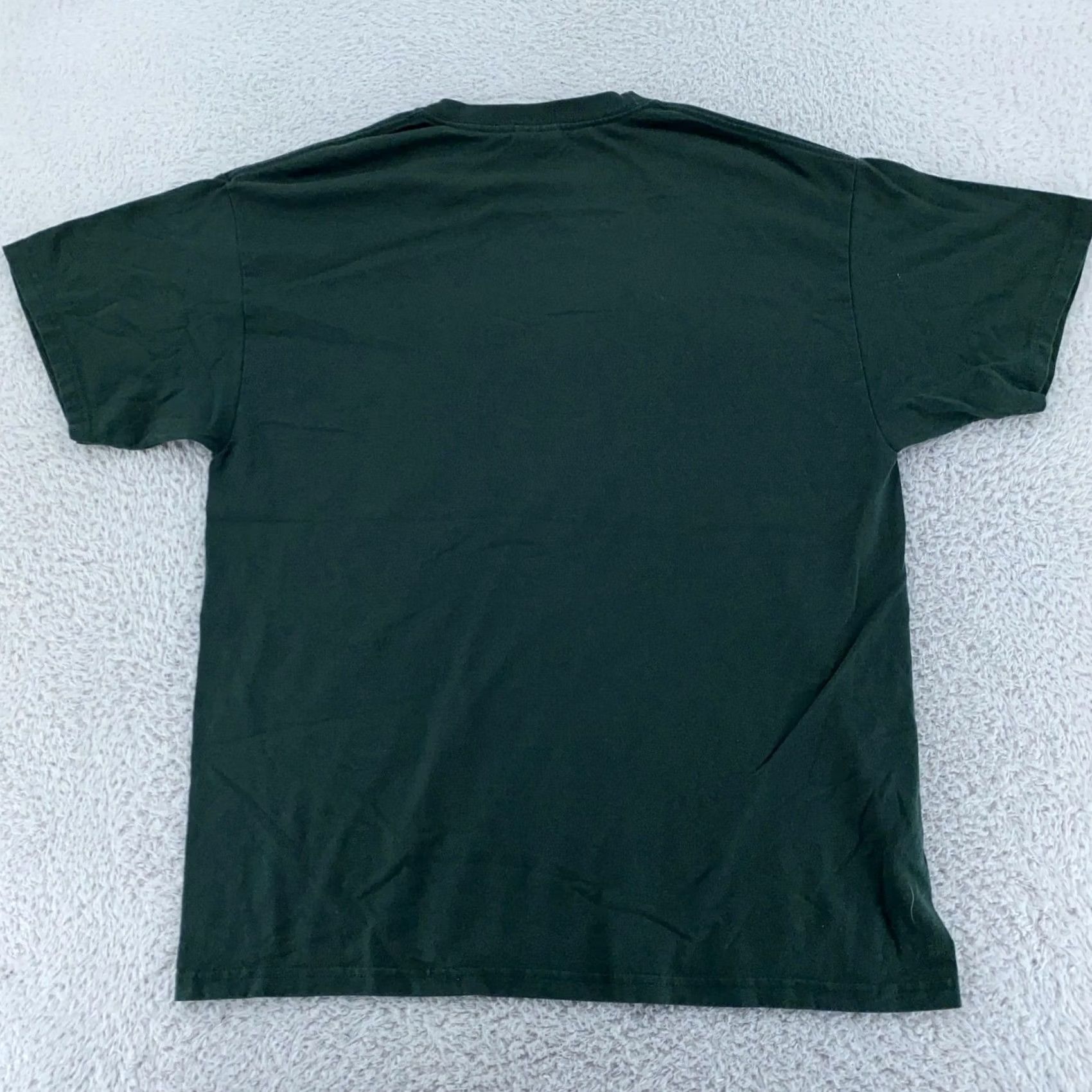 Hanes Hanes Shirt Mens L Green Cotton Polyester Heavyweight Crew Neck Short Sleeve Vintage Blank Classic Minimalist Tee Size US L / EU 52-54 / 3 - 4 Thumbnail