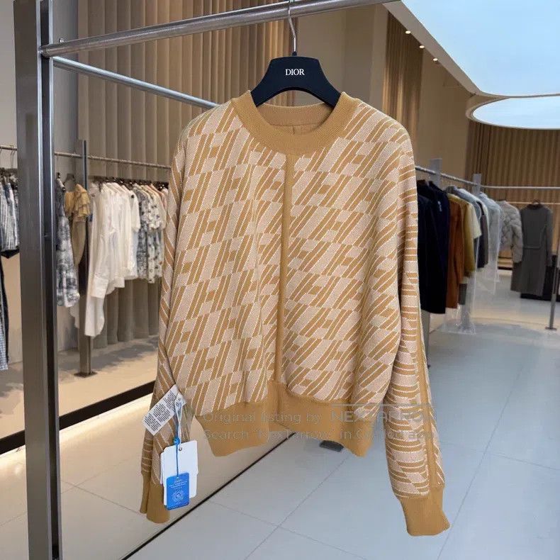 Hermes Hermes Mustard Yellow Two-sided Wear Wool Sweater Size S / US 4 / IT 40 - 1 Thumbnail