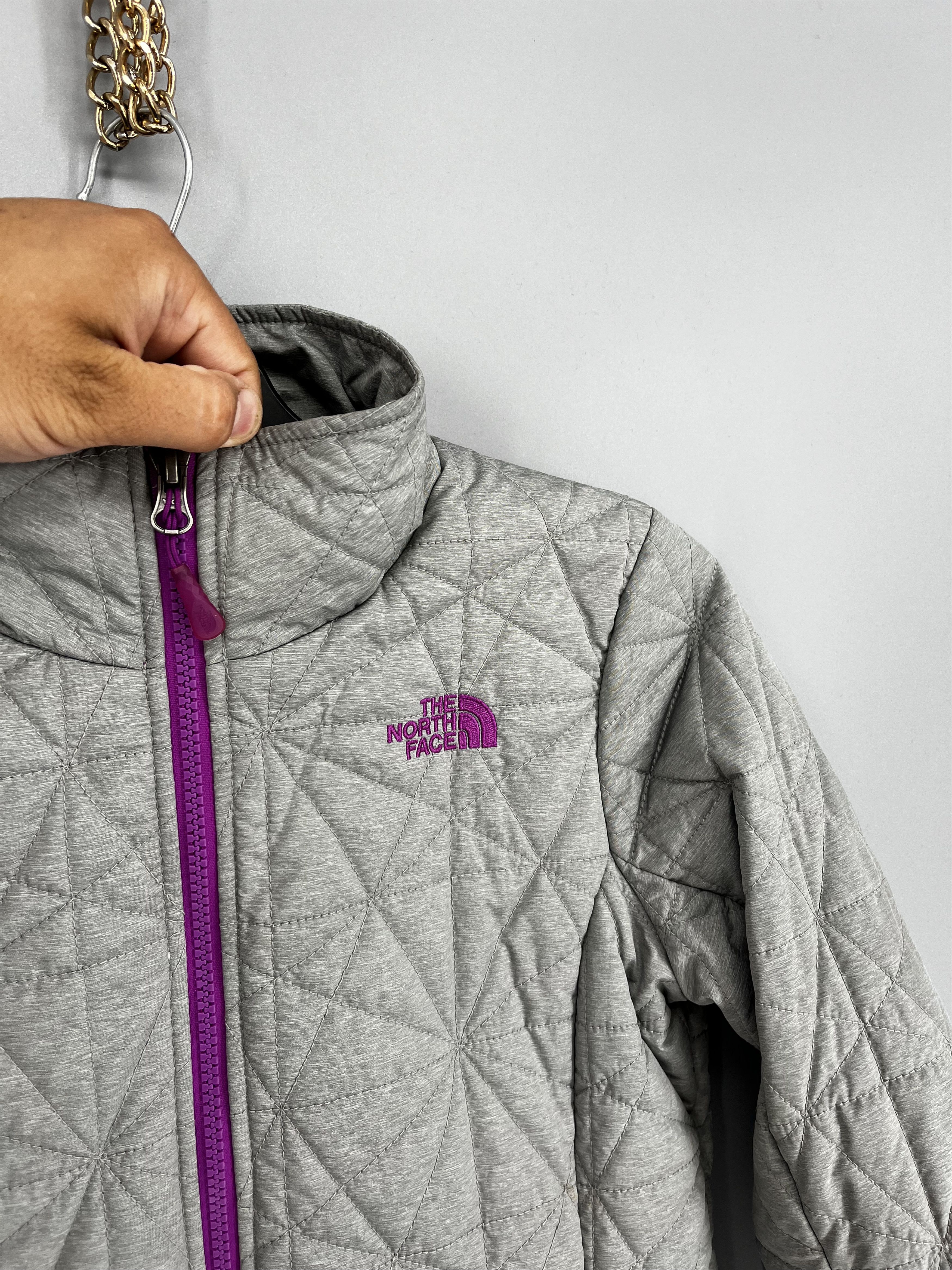 The North Face TNF The North Face thermoball women’s quilted hiking jacket Size S / US 4 / IT 40 - 7 Thumbnail