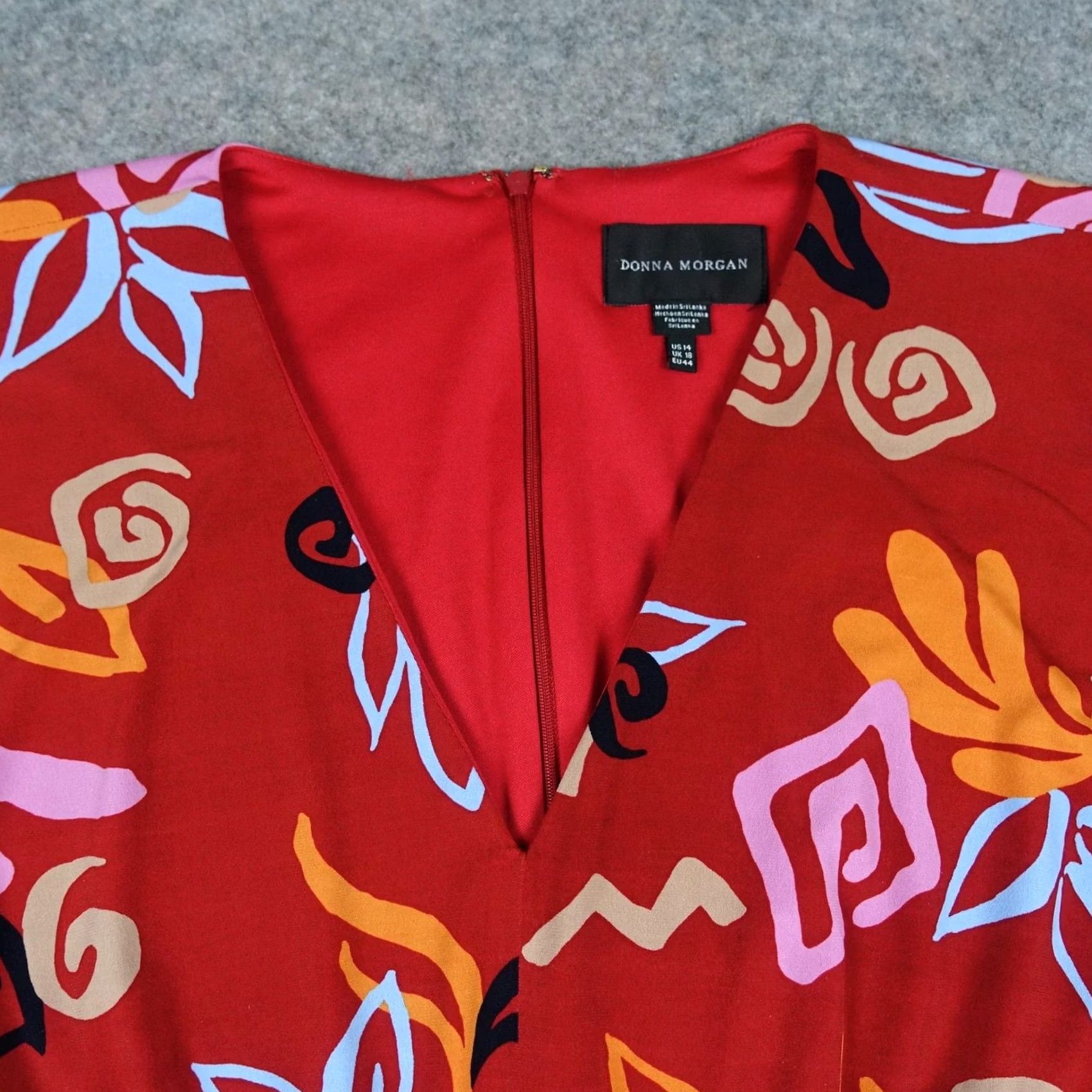Donna Morgan Donna Morgan Dress Womens 14 Red Floral V Neck Pleated Sheath Midi Jersey Ruched Size XL / US 12-14 / IT 48-50 - 3 Thumbnail