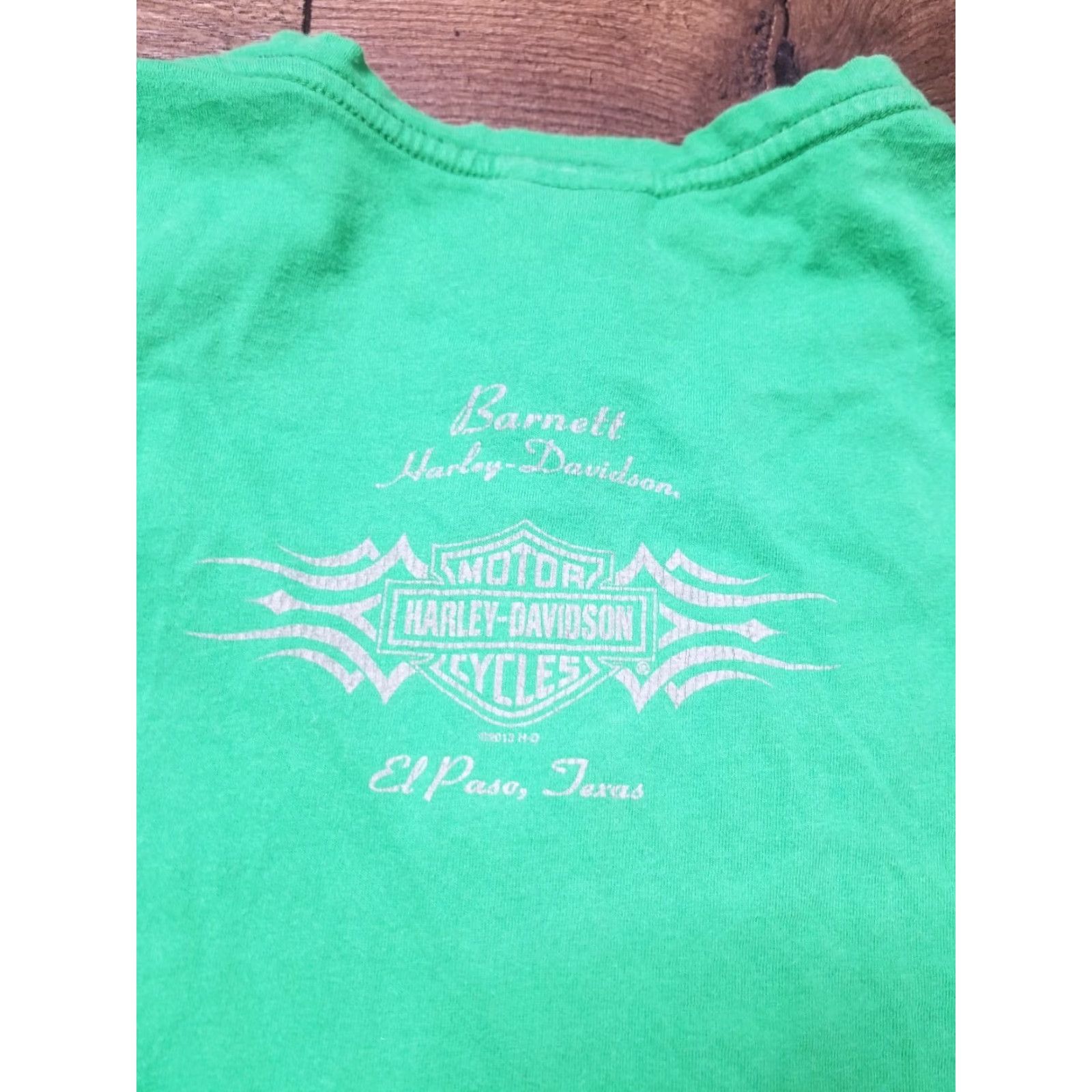 Harley Davidson Harley-Davidson Women's XL T-Shirt V-Neck Short Sleeve Double Sided Logo Green 2000s Biker Size XL / US 12-14 / IT 48-50 - 3 Thumbnail
