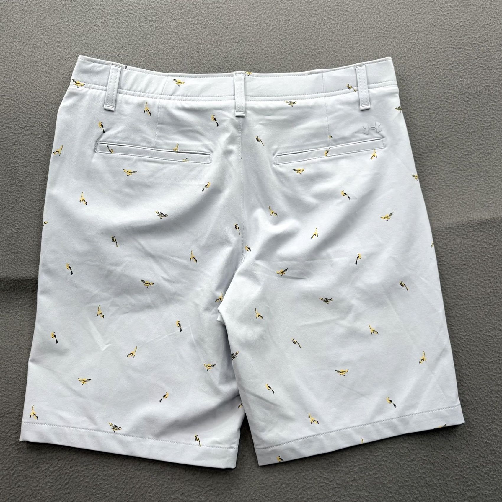 Under Armour Under Armour Shorts Mens 34 Blue Chino Stretch 10 Inseam Animal Print Size US 34 / EU 50 - 2 Thumbnail