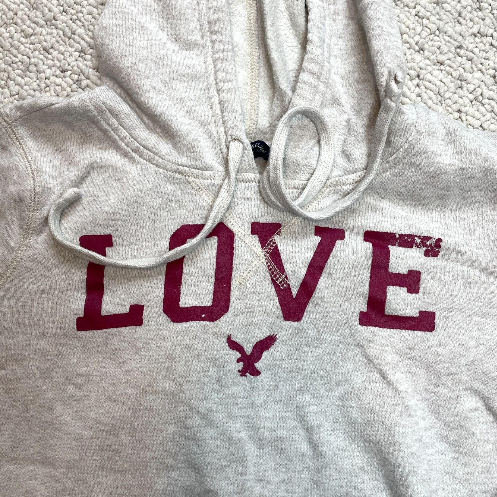 American Eagle Outfitters VINTAGE American Eagle Sweatshirt Hoodie Womens Small Gray Love Logo Hooded Pullover Size S / US 4 / IT 40 - 2 Thumbnail