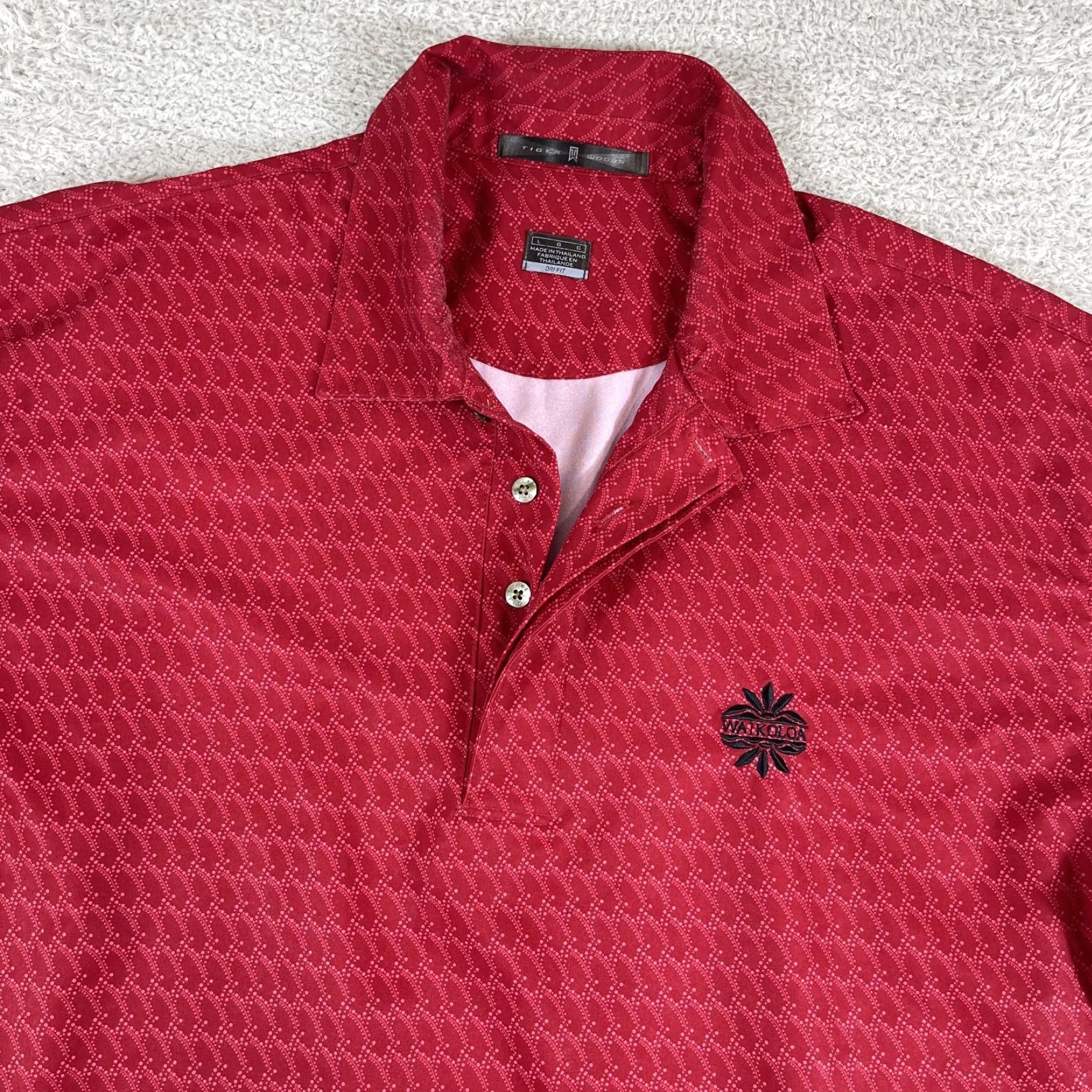 Nike VINTAGE Nike Tiger Woods Polo Shirt Mens Large Red Geometric Waikoloa Golf Dri Fit VTG Size US L / EU 52-54 / 3 - 2 Thumbnail