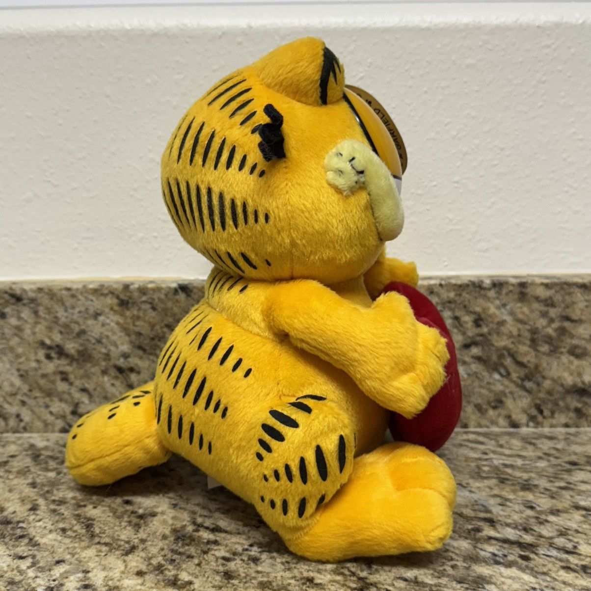 Vintage Vintage Garfield Te Quiero” 11” Spanish Valentines Day Plush Size ONE SIZE - 4 Thumbnail