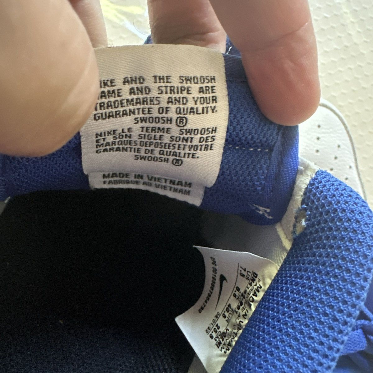 Nike Nike Men's Air Force One Low White & Blue Sneaker Size 7.5 Size US 7.5 / EU 40-41 - 7 Thumbnail