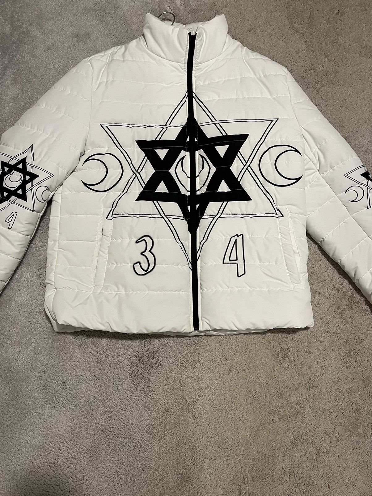Other Thouxanbanfauni 3400 White puffer jacket Size US XL / EU 56 / 4 - 1 Thumbnail
