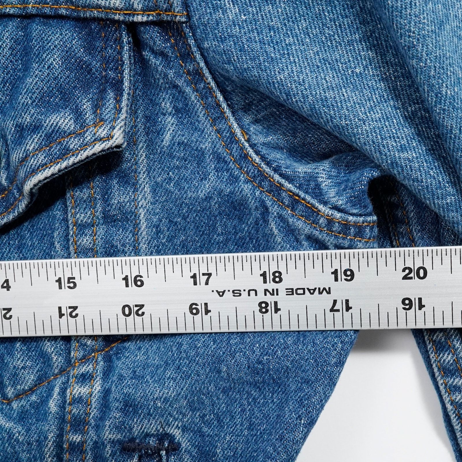 Levi's Vintage 80s Levi’s 70506 0216 Denim Trucker Jacket USA 40 Size US M / EU 48-50 / 2 - 12 Thumbnail