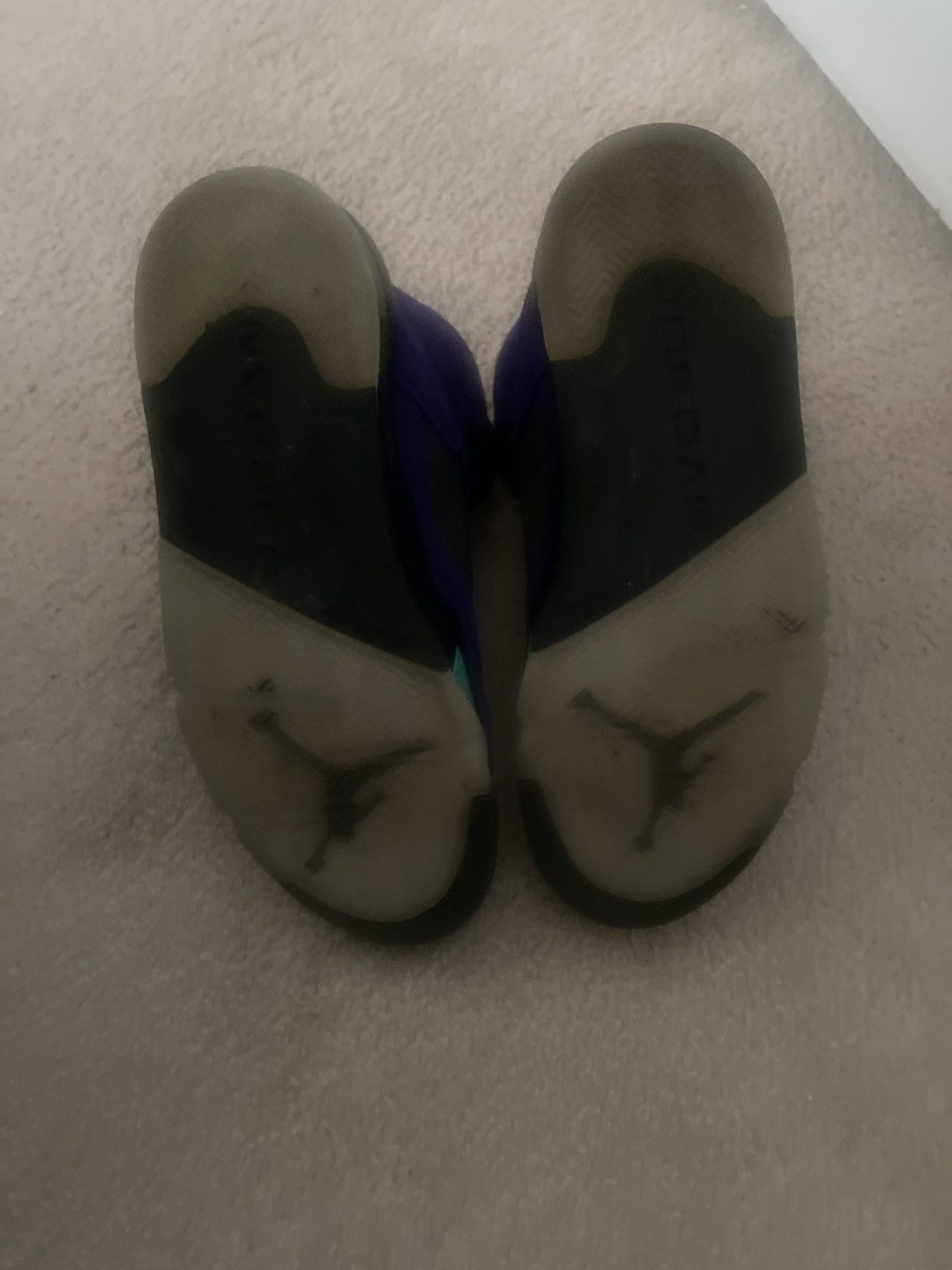 Jordan Brand Jordan 5 Retro Alternate Grape Size US 10 / EU 43 - 8 Thumbnail