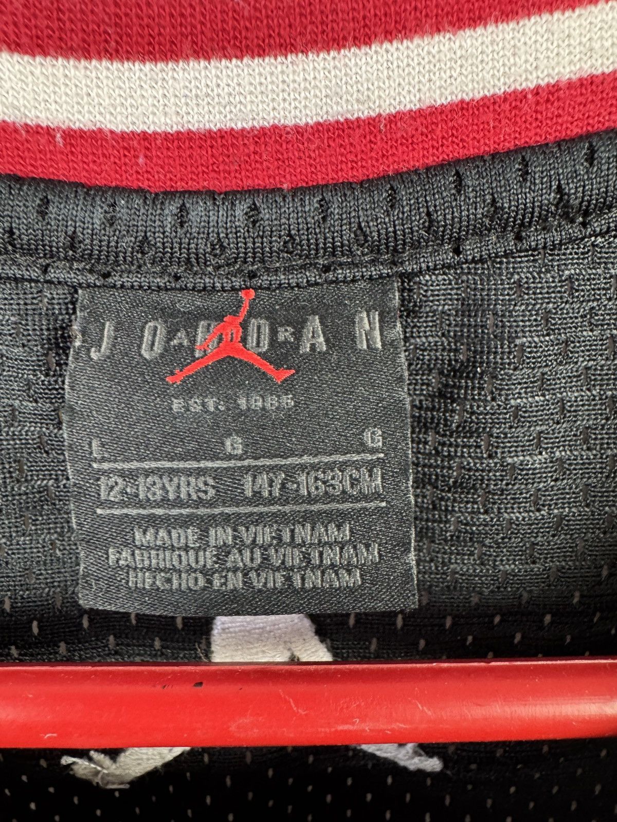 Jordan Brand Jordan 23 Basketball Jersey Chicago Bulls Size 12-13 YRS Size US XXS / EU 40 - 7 Thumbnail