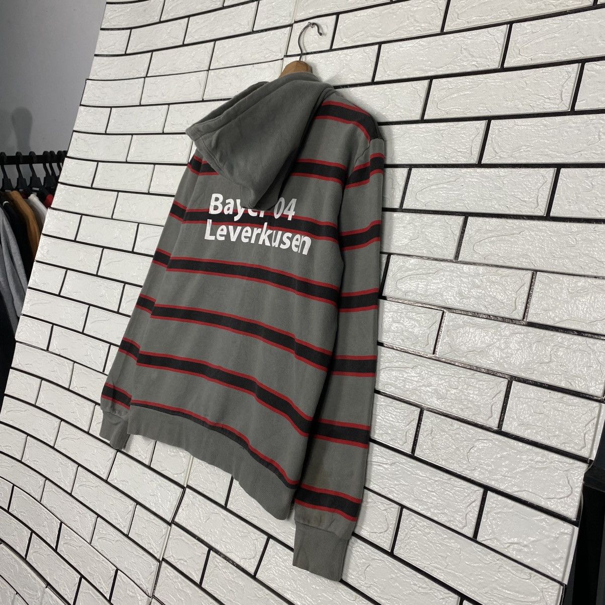 Adidas Vintage Hoodie Zipper Adidas Striped Bayer 04 Leverkusen Size US L / EU 52-54 / 3 - 12 Thumbnail