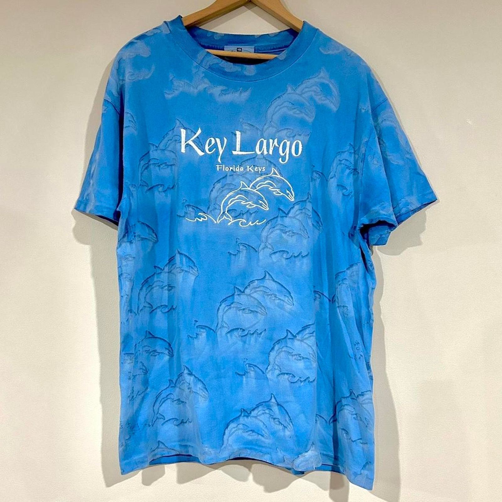 Other Vintage Key Largo Florida Keys Dolphins AOP Tee Shirt Size US M / EU 48-50 / 2 - 1 Thumbnail