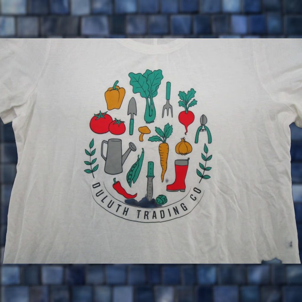 Vintage Duluth Women's Gardening Vegetables T-Shirt Size M Cotton White Reading/Read Size M / US 6-8 / IT 42-44 - 1 Thumbnail