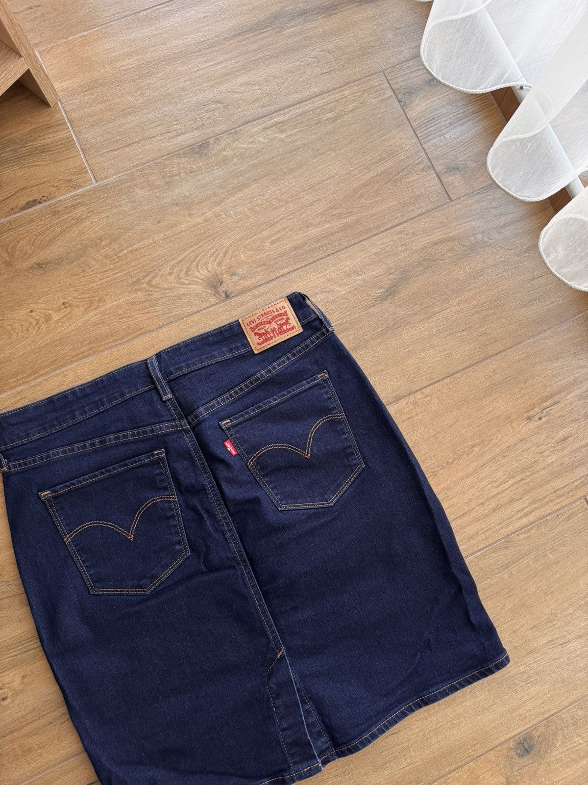 Japanese Brand × Levi's × Vintage Vintage Levi’s Deep Navy Denim Japanese Mini Skirt Size 28" / US 6 / IT 42 - 7 Thumbnail