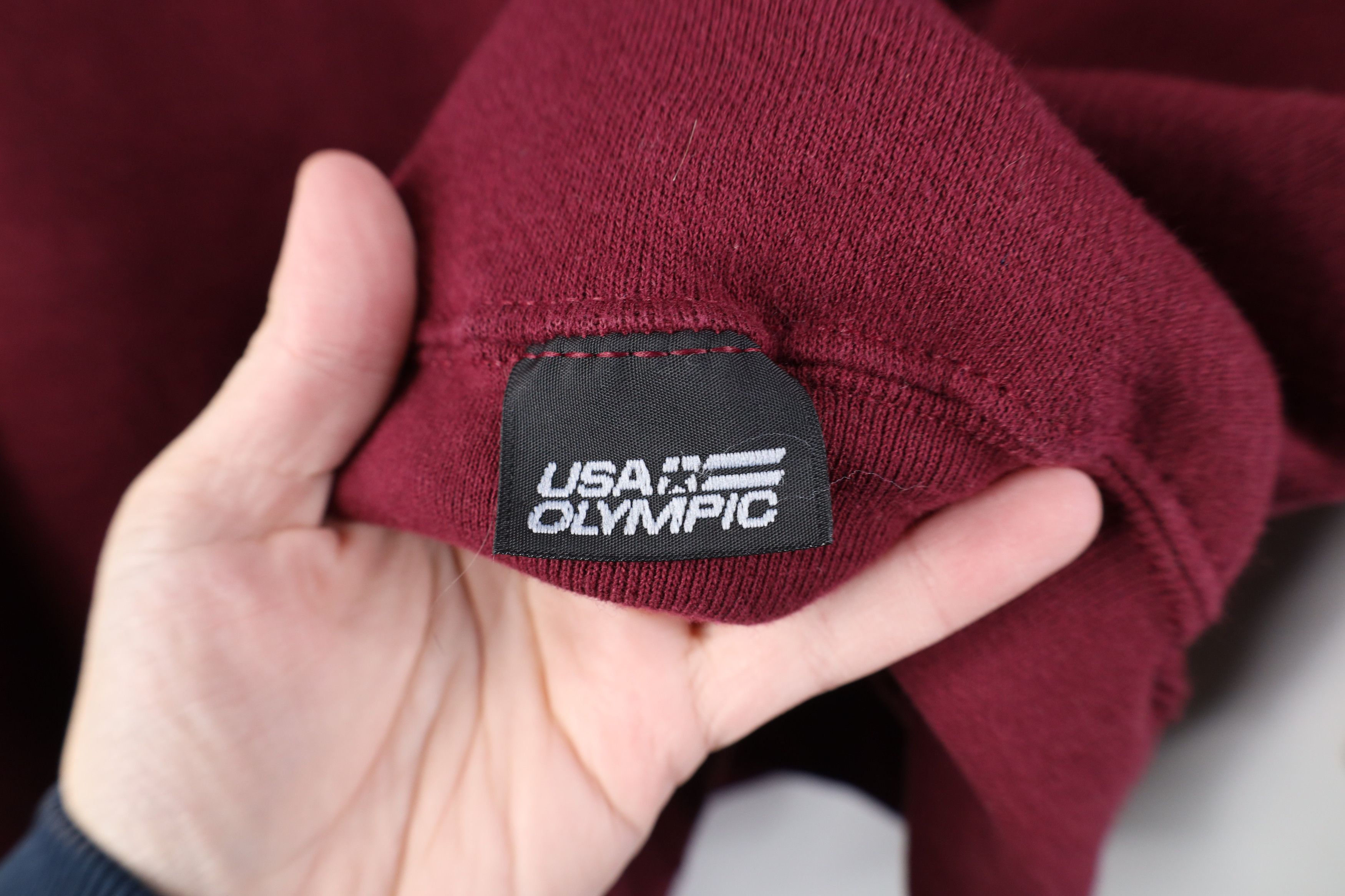 Vintage Vintage 90s USA Olympics Crewneck Sweatshirt Burgundy Red Size US XL / EU 56 / 4 - 6 Thumbnail