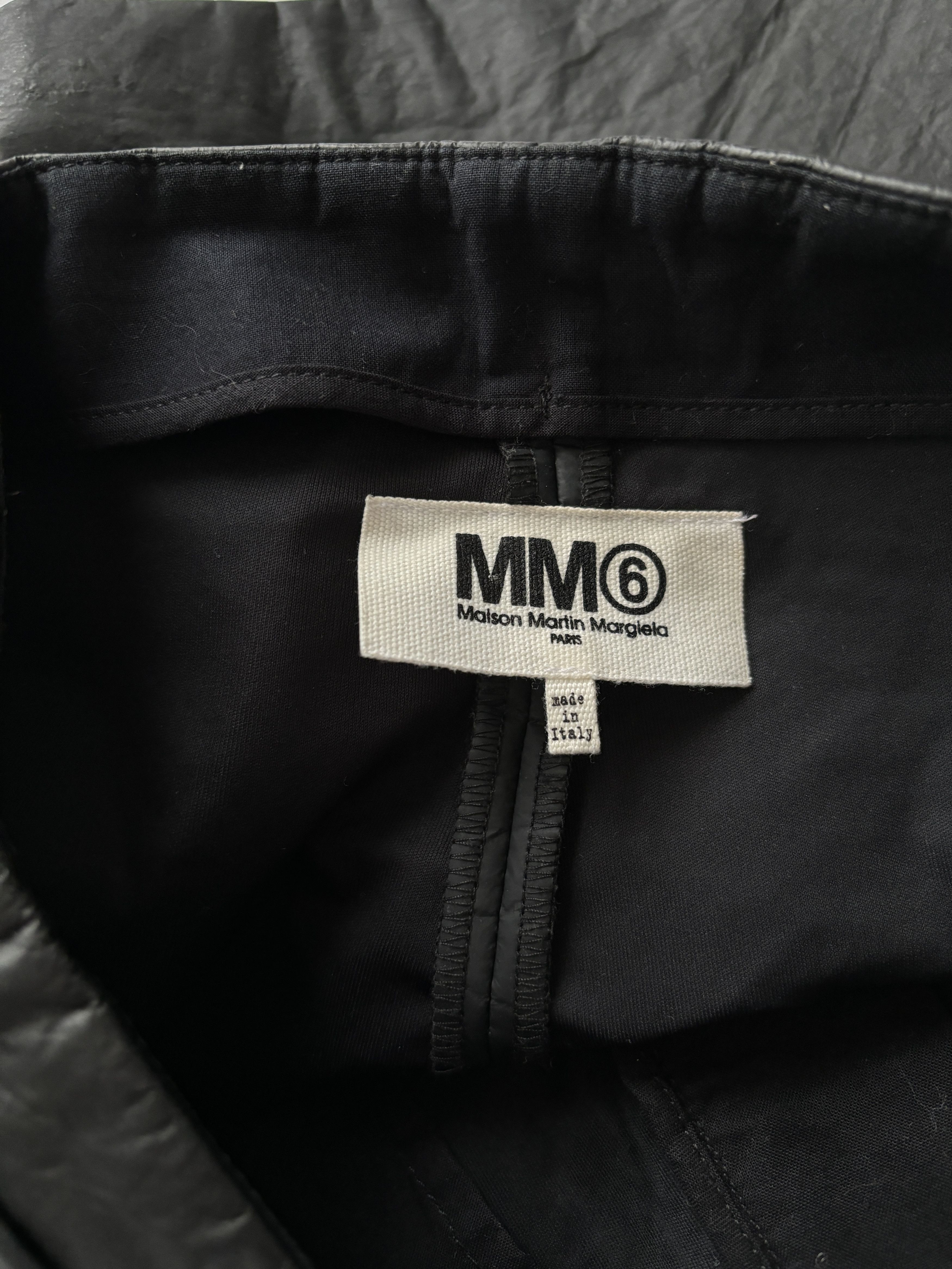 Maison Margiela ⚡️QUICK SALE⚡️Maison Margiela MM6 Black Shorts Size 28" / US 6 / IT 42 - 3 Thumbnail