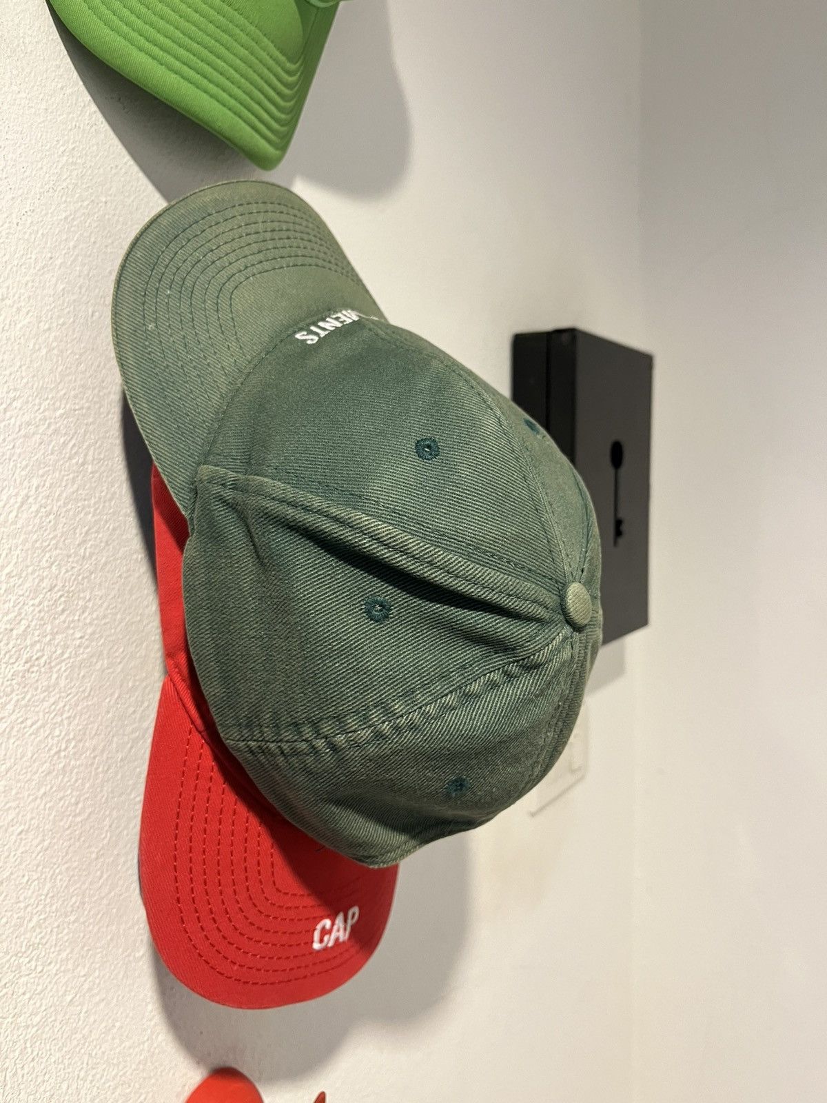 Vetements Sun faded Vetements hats Size ONE SIZE - 4 Thumbnail