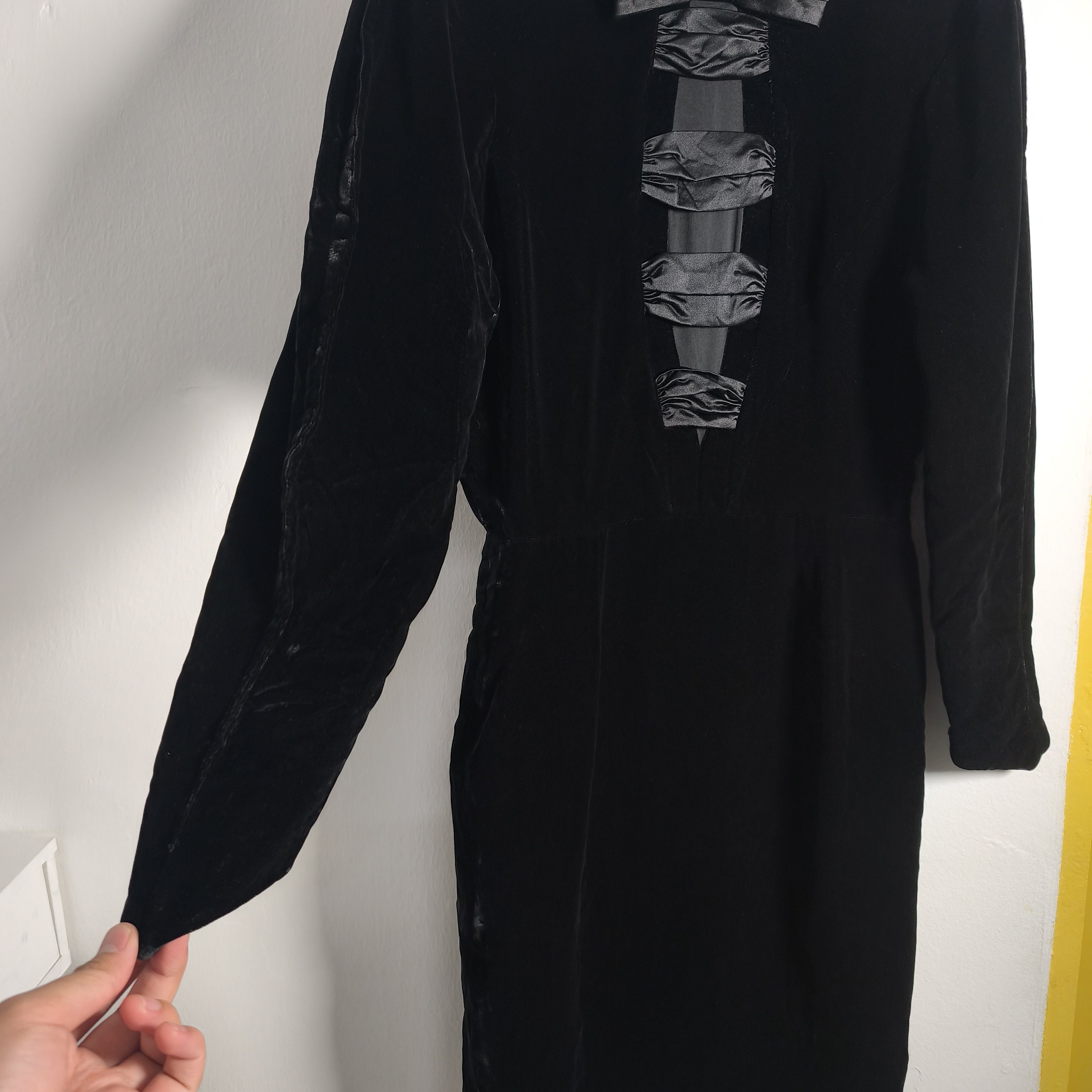Thierry Mugler Thierry Mugler Velvet Long Dress Vintage Size M / US 6-8 / IT 42-44 - 5 Thumbnail