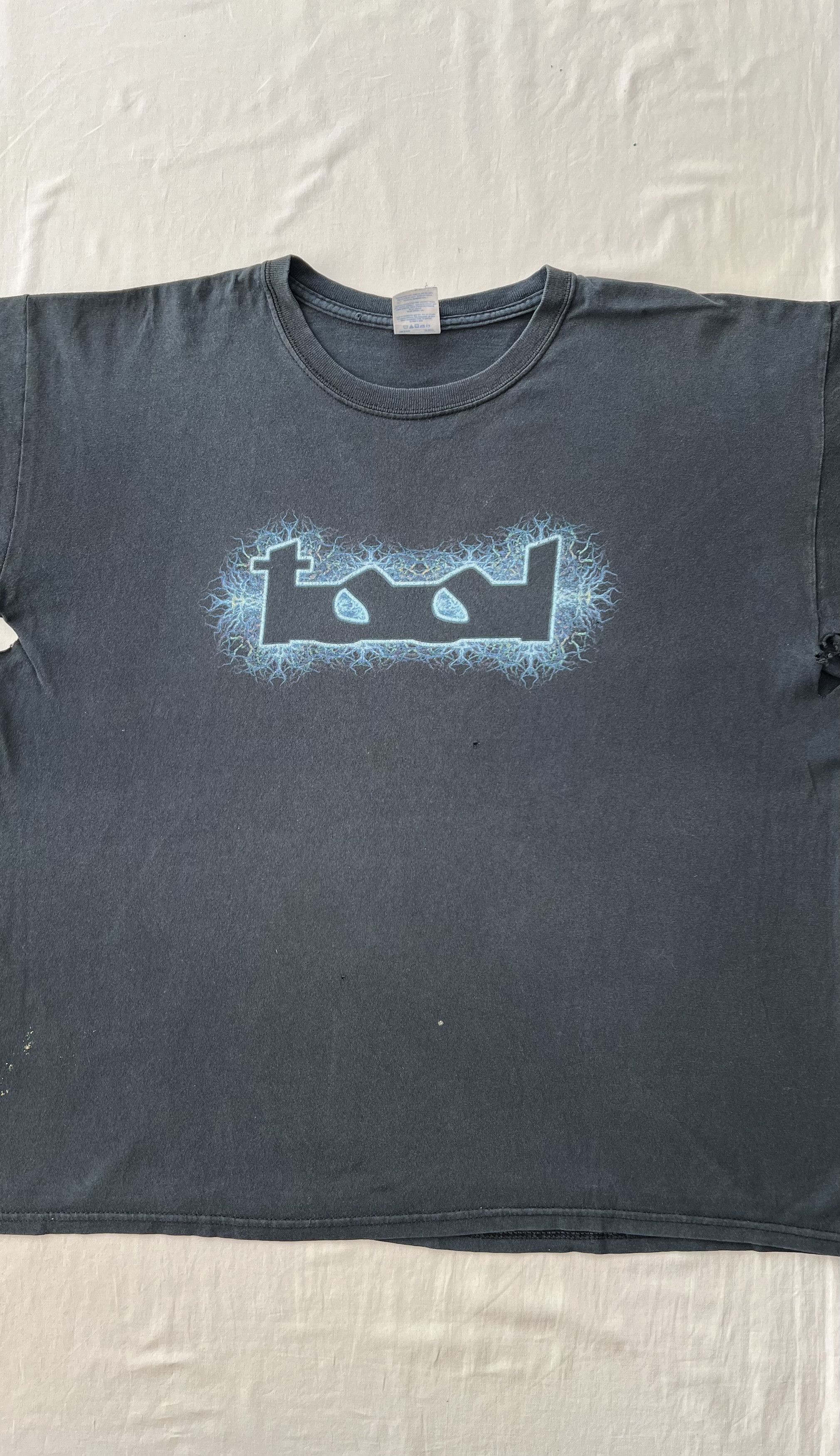 Band Tees Vintage 2000s Tool Lateralus Nerve Endings Thrashed T-shirt Size US XL / EU 56 / 4 - 5 Thumbnail