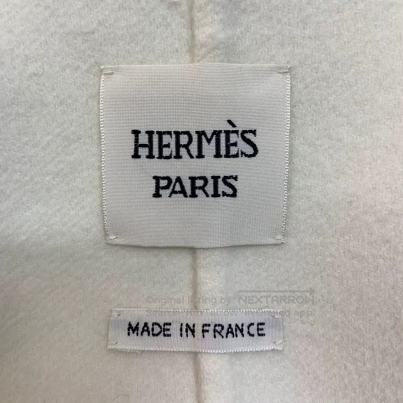 Hermes Hermes White Cashmere Collarless Sleeveless Jacket Size XXS / US 00 / IT 34 - 4 Thumbnail