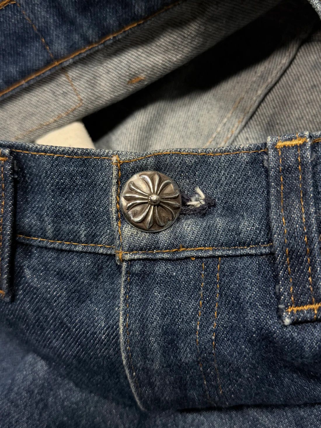 Chrome Hearts Cross Patch Levi's 517 Jeans Size US 34 / EU 50 - 6 Thumbnail