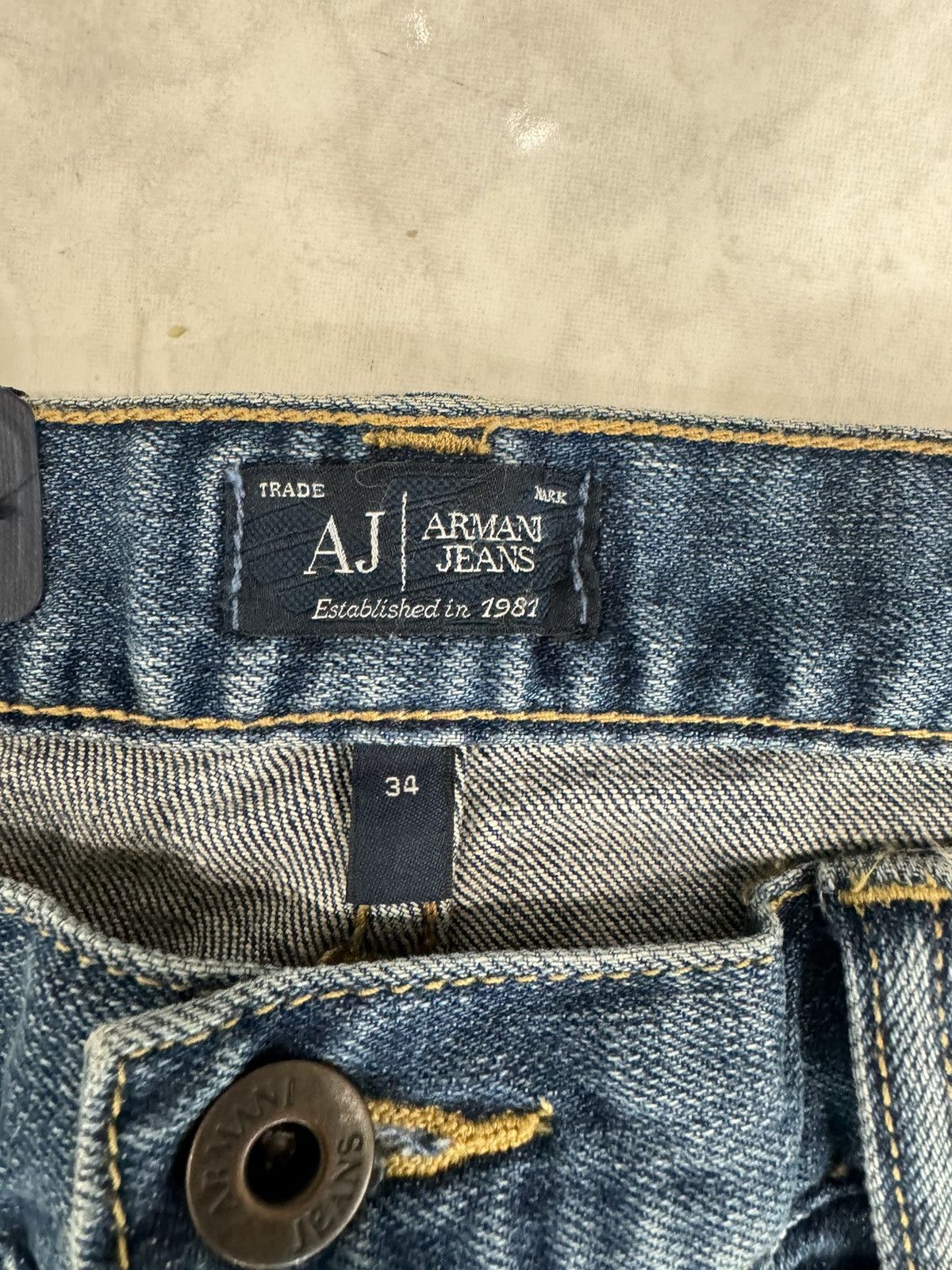 Armani Exchange Armani Exhange Jeans J21 Size US 34 / EU 50 - 3 Thumbnail