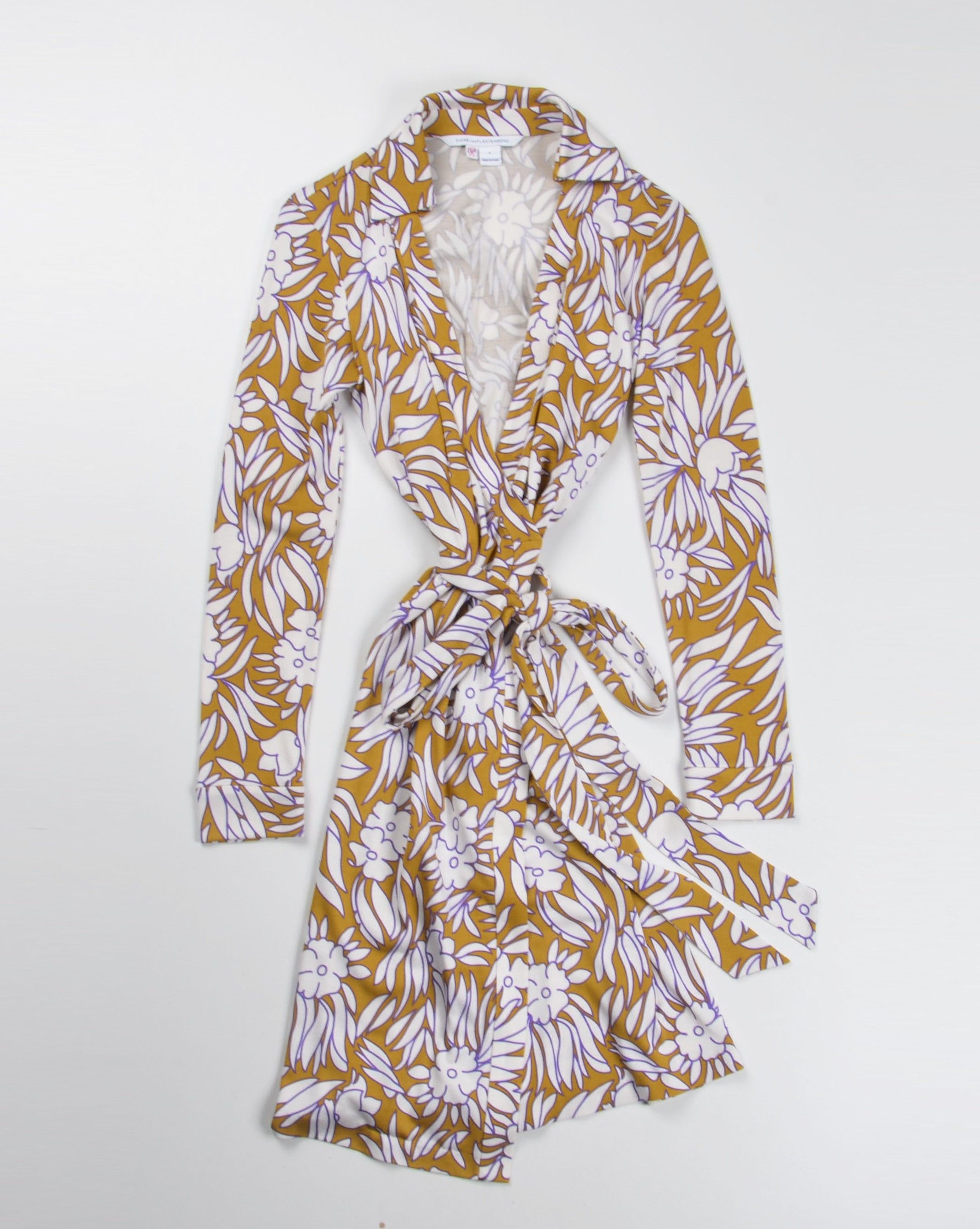 Diane von Furstenberg Diane von Furstenberg 100% Silk Floral Wrap Dress Size S / US 4 / IT 40 - 3 Thumbnail