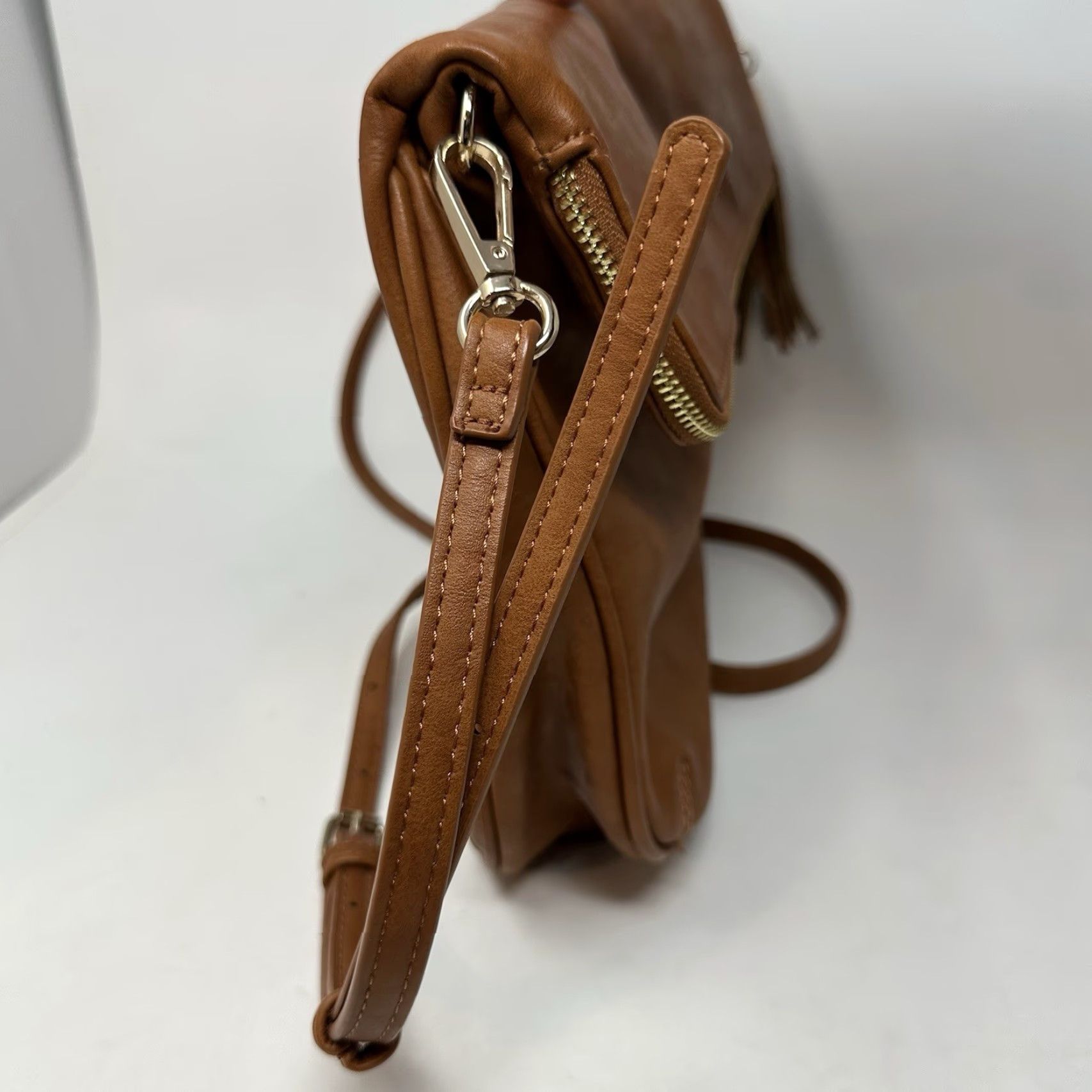 Vintage BP Crossbody Bag Small Faux Leather Brown with Tassel Strap Purse, Brass Hardware, Zip Closure, Women’s Casual Rectangle Size ONE SIZE - 4 Thumbnail