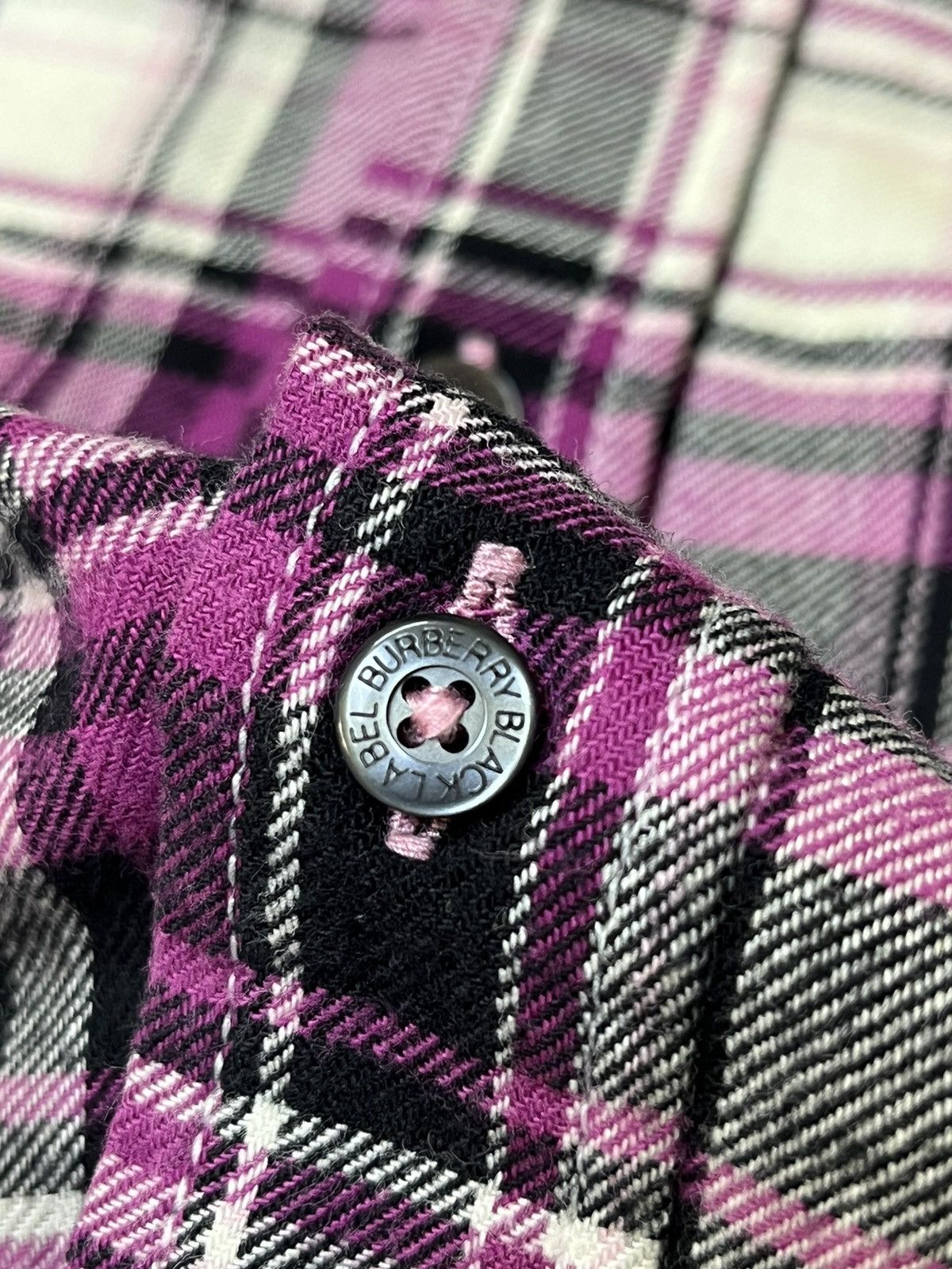Burberry BURBERRY BLACK LABEL FLANNEL BUTTON UPS SHIRT Size US L / EU 52-54 / 3 - 8 Thumbnail
