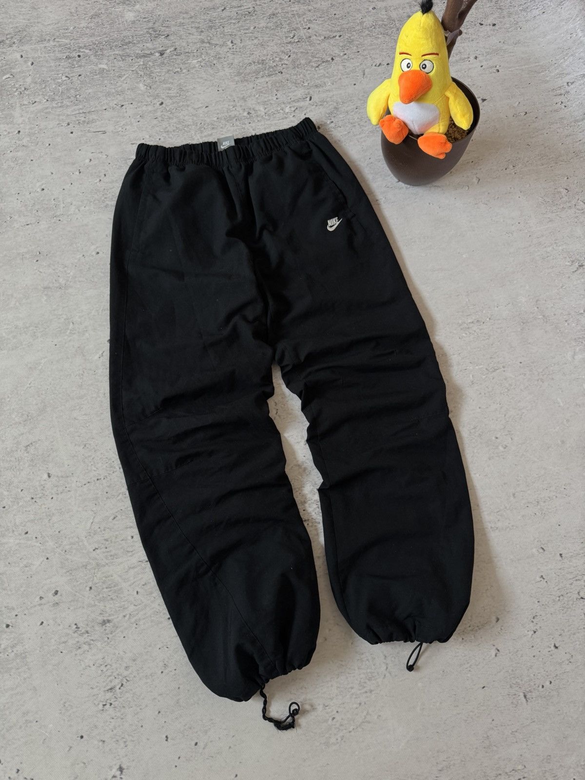 Nike × Vintage NIKE NYLON VINTAGE Y2K OVERSIZE BAGGY FIT PANTS SWEATPANTS Size US 32 / EU 48 - 1 Thumbnail