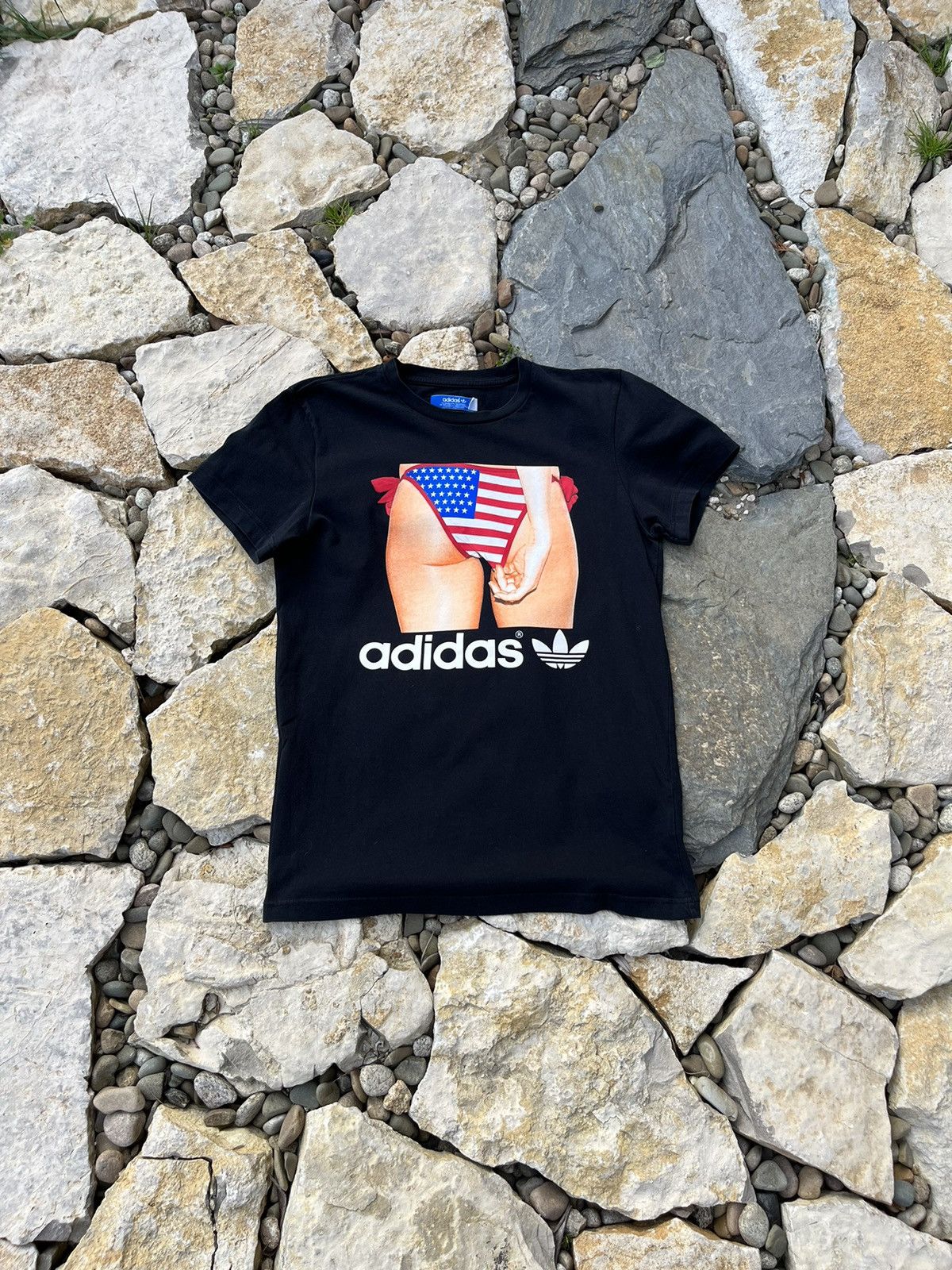 Adidas vintage y2k ass bikini sexy girl USA flag panties tee