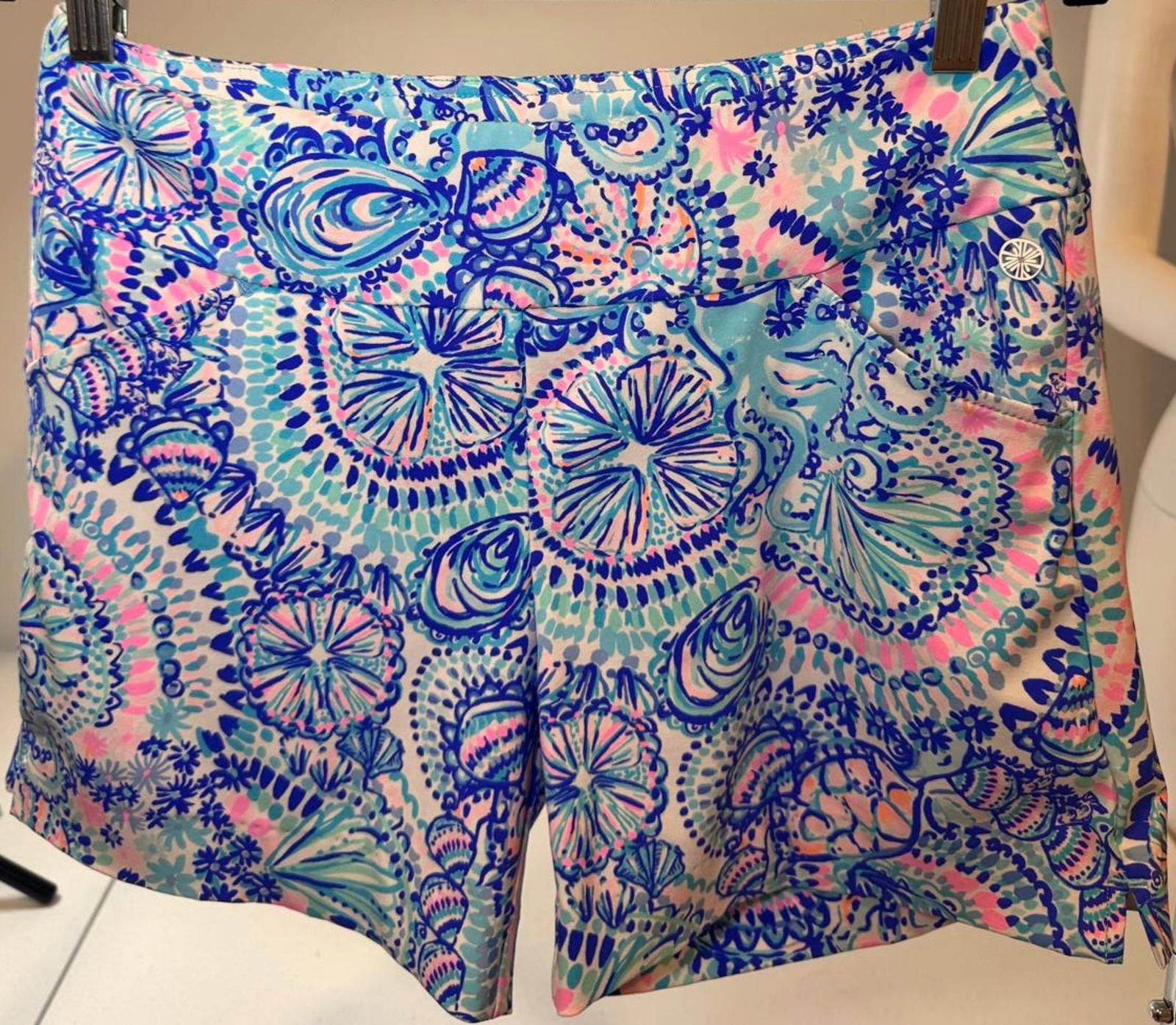 Designer Lilly Pulitzer Women's Bright Floral Print Shorts Size 30" / US 8 / IT 44 - 1 Thumbnail