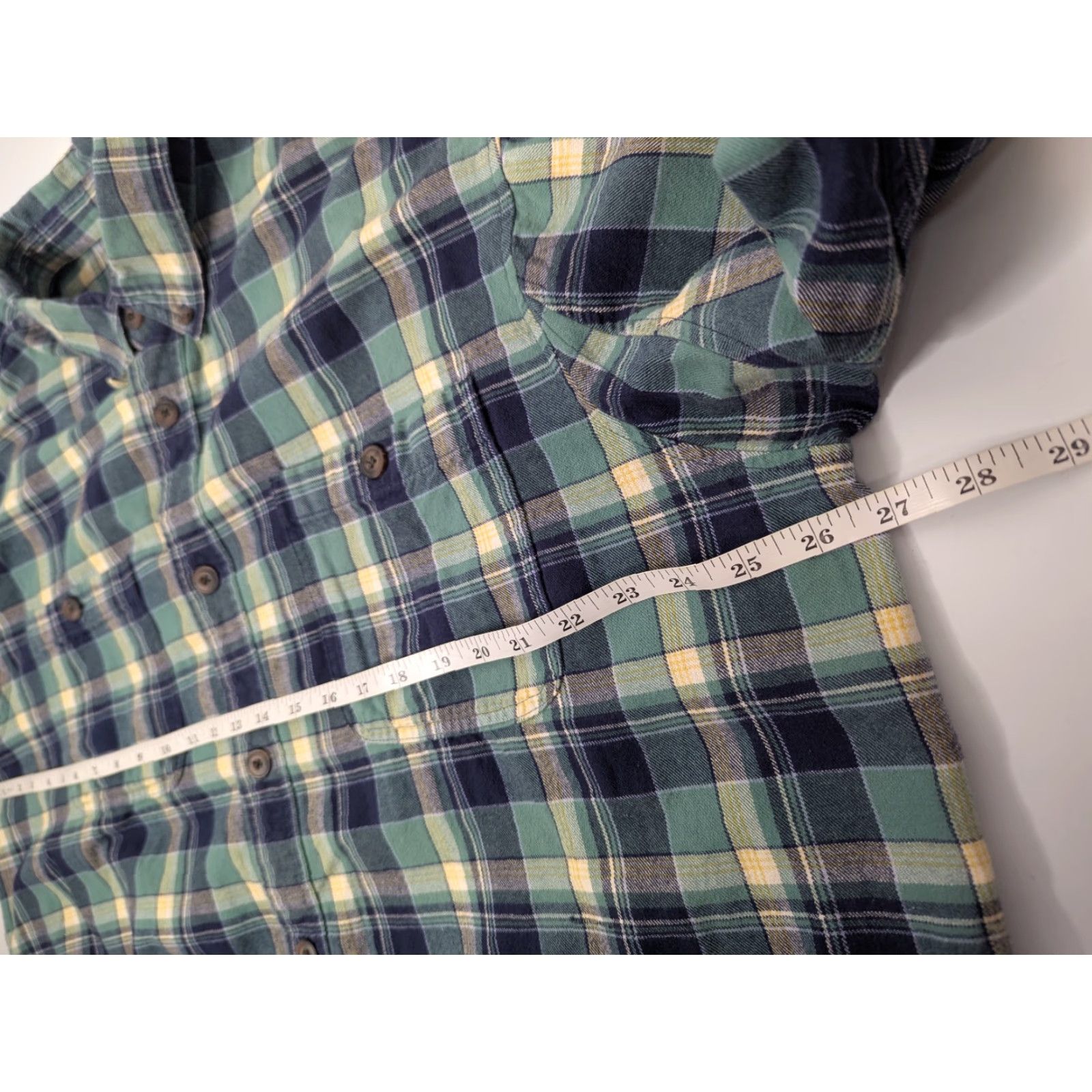 Duluth Trading Company Duluth Trading Men's XL Free Swingin Flannel Shirt Blue Plaid Button-Up Relaxed Fit Size US XL / EU 56 / 4 - 6 Thumbnail