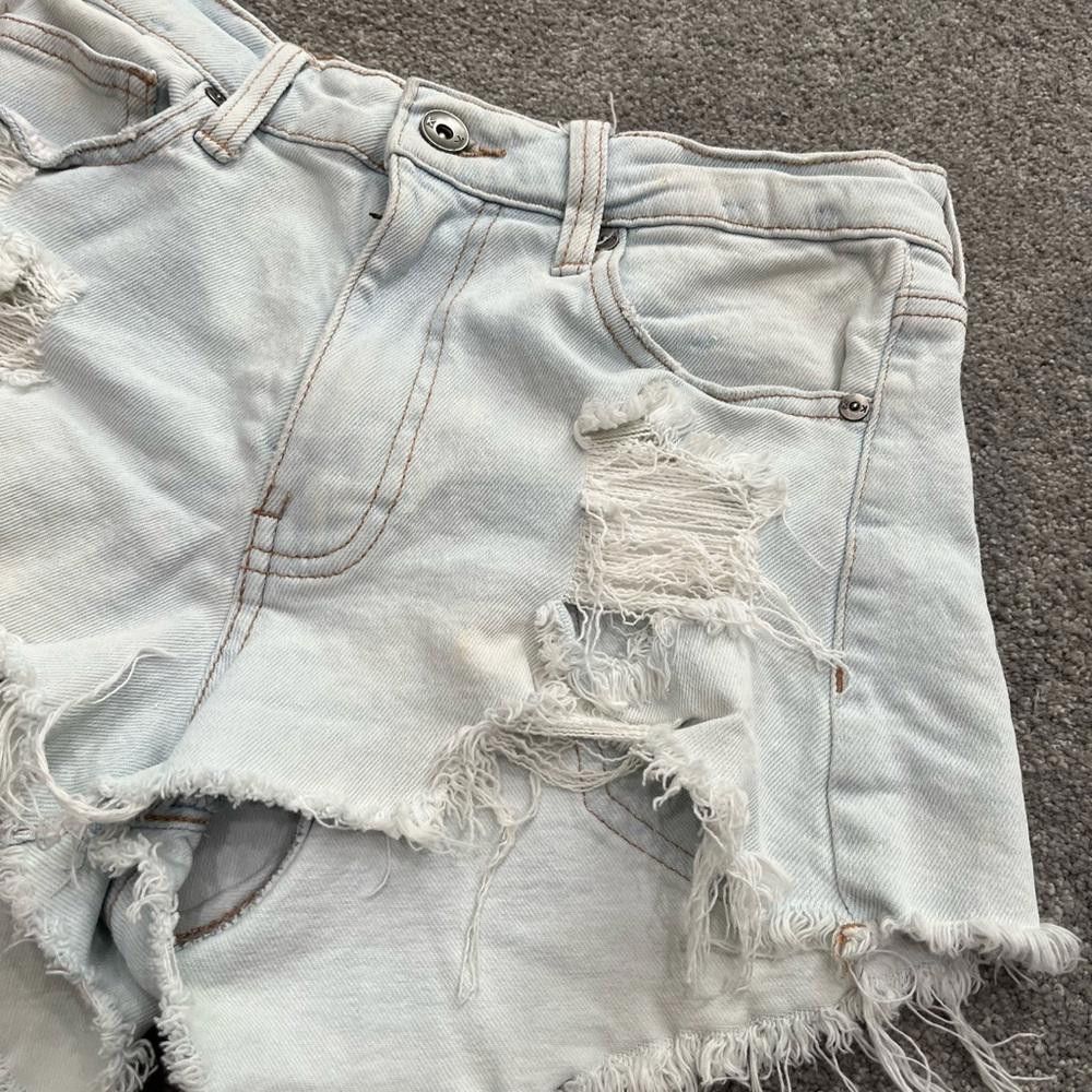 Kendall And Kylie Kendall & Kyle the icon short acid wash Size 25" / US 0 / IT 36 - 3 Thumbnail