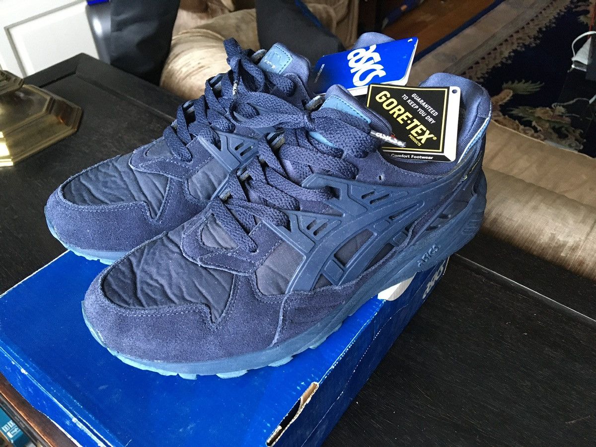 Asics ASICS gel kayano sz 8 GORETEX Size US 8 / EU 41 - 1 Thumbnail