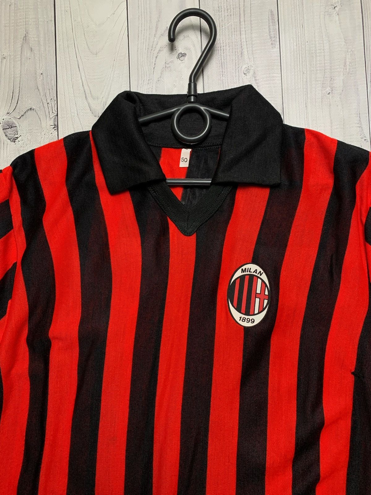Vintage Vintage Soccer tee Milan size M long sleeve rare retro logo Size US M / EU 48-50 / 2 - 4 Thumbnail