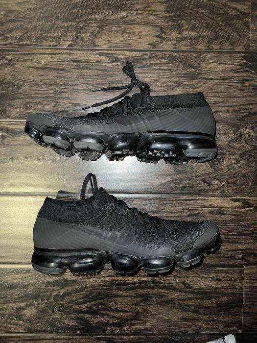 Vapormax triple black clearance 2.0