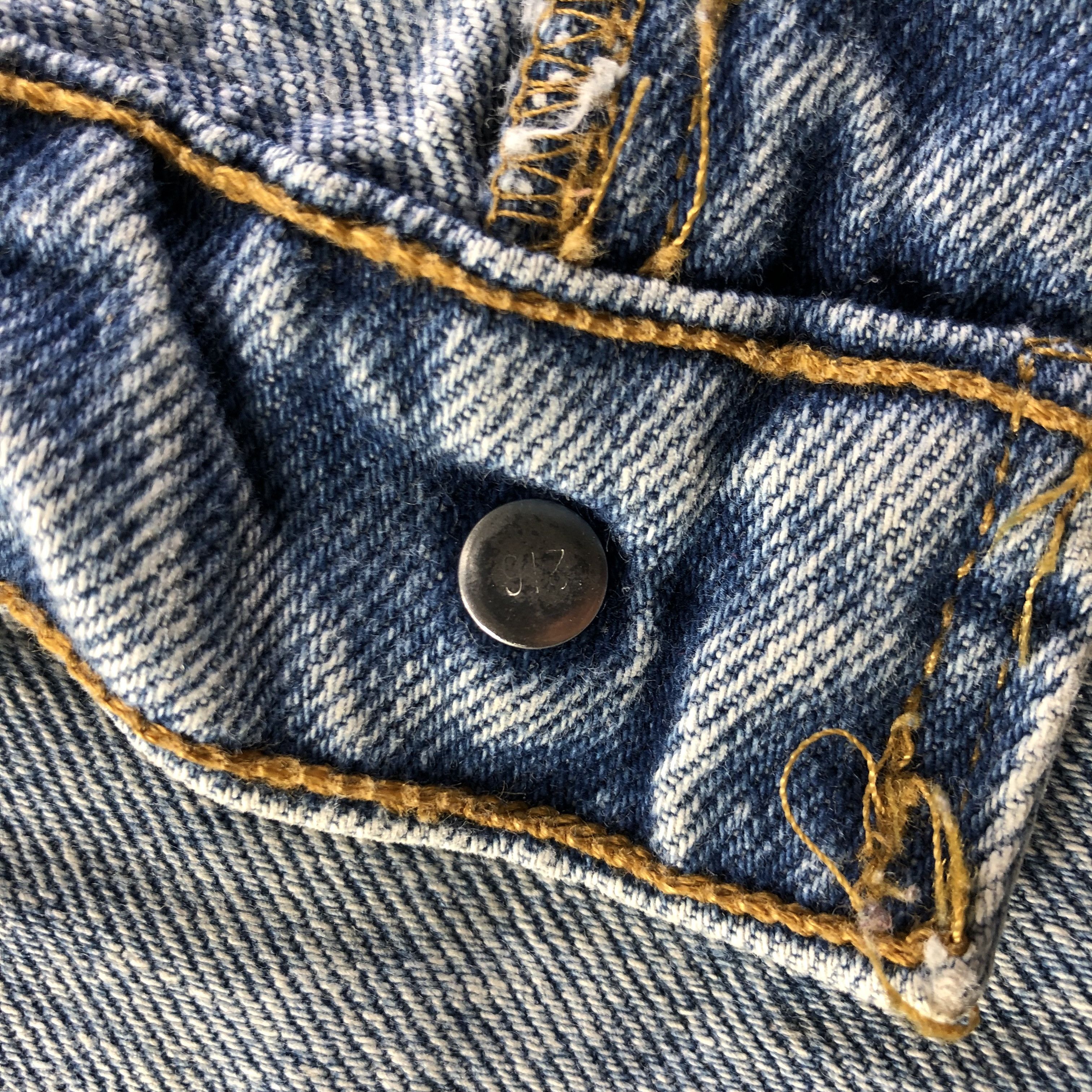 Levi's Vintage 90s Blue Wash Levis 505 Jeans-J3233 Size US 34 / EU 50 - 10 Thumbnail