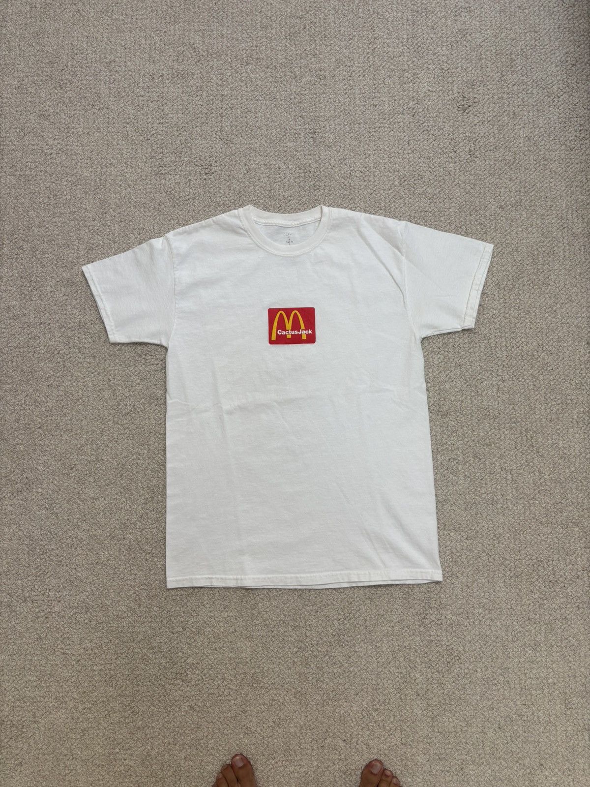 Other Travis Scott X McDonald's Sesame T-shirt Size US S / EU 44-46 / 1 - 1 Thumbnail