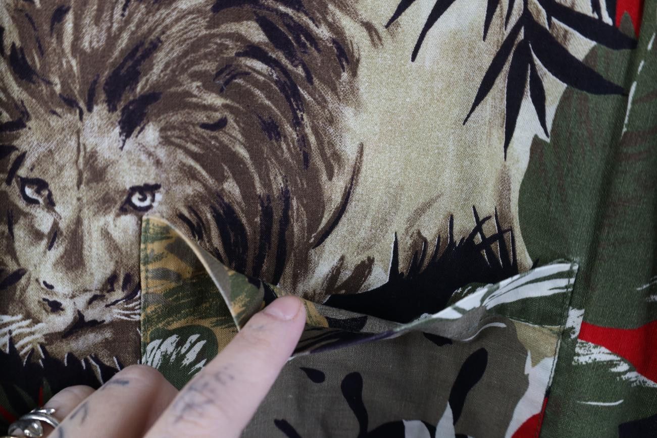 Vintage Vintage 90s Streetwear Lion Luau Camp Collar Button Shirt Size S / US 4 / IT 40 - 5 Thumbnail