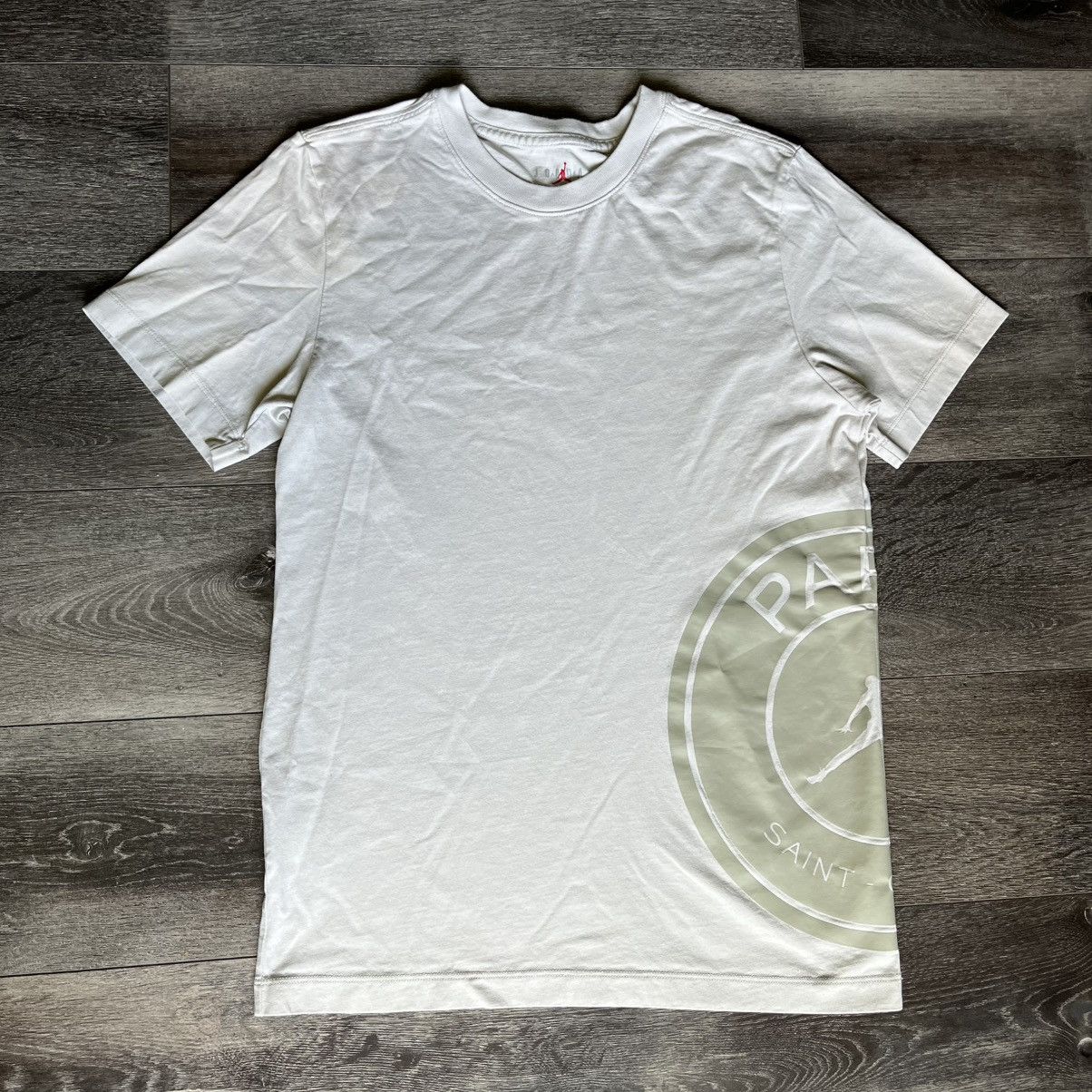 Jordan Brand × Vintage Jordan x Paris Saint-Germain Football Club FC Light Bone Tee Size US S / EU 44-46 / 1 - 1 Thumbnail