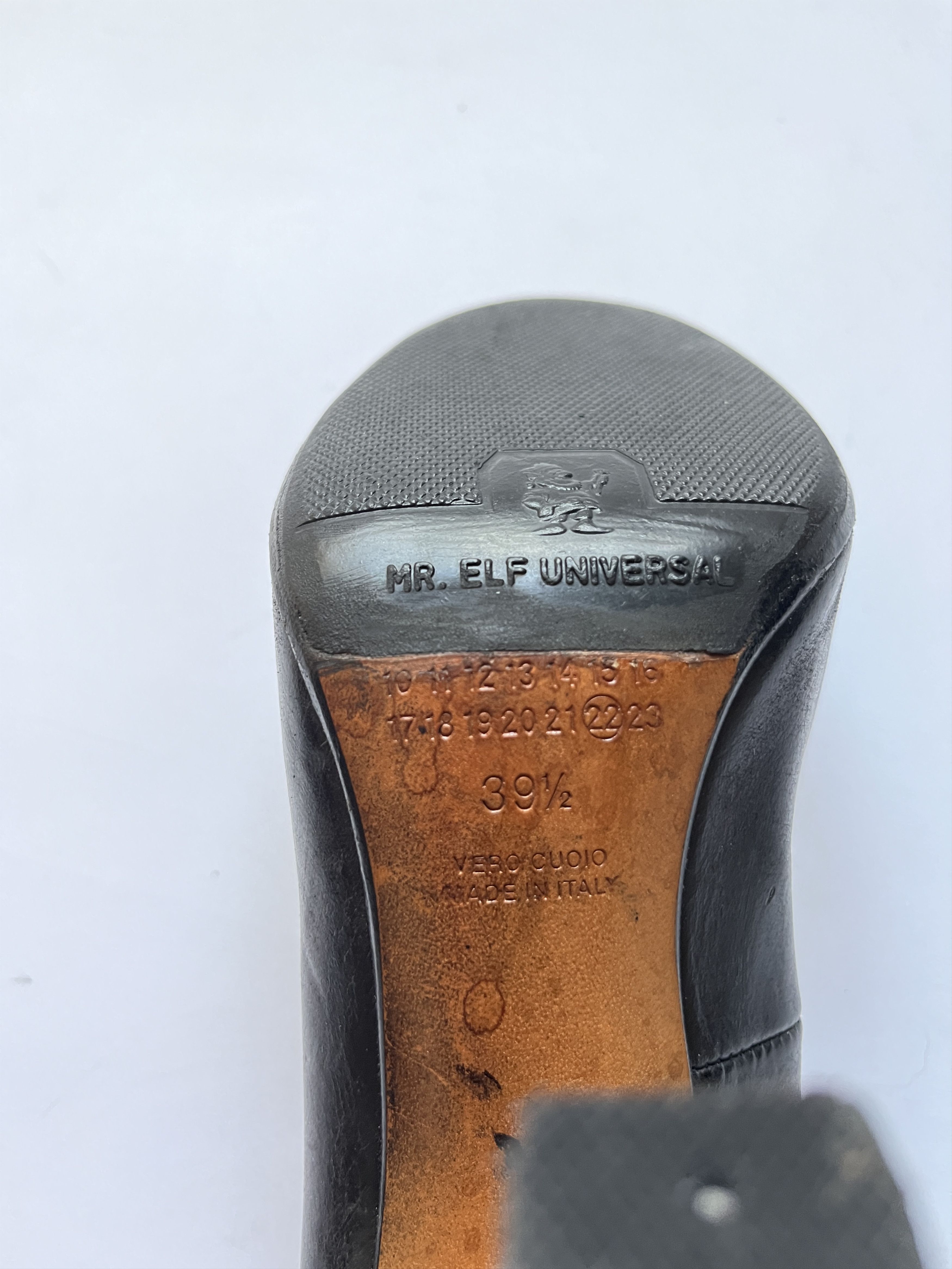 Maison Margiela ⚡️QUICK SALE⚡️Margiela Black Round Toe High Heel Pumps Size US 9.5 / IT 39.5 - 6 Thumbnail