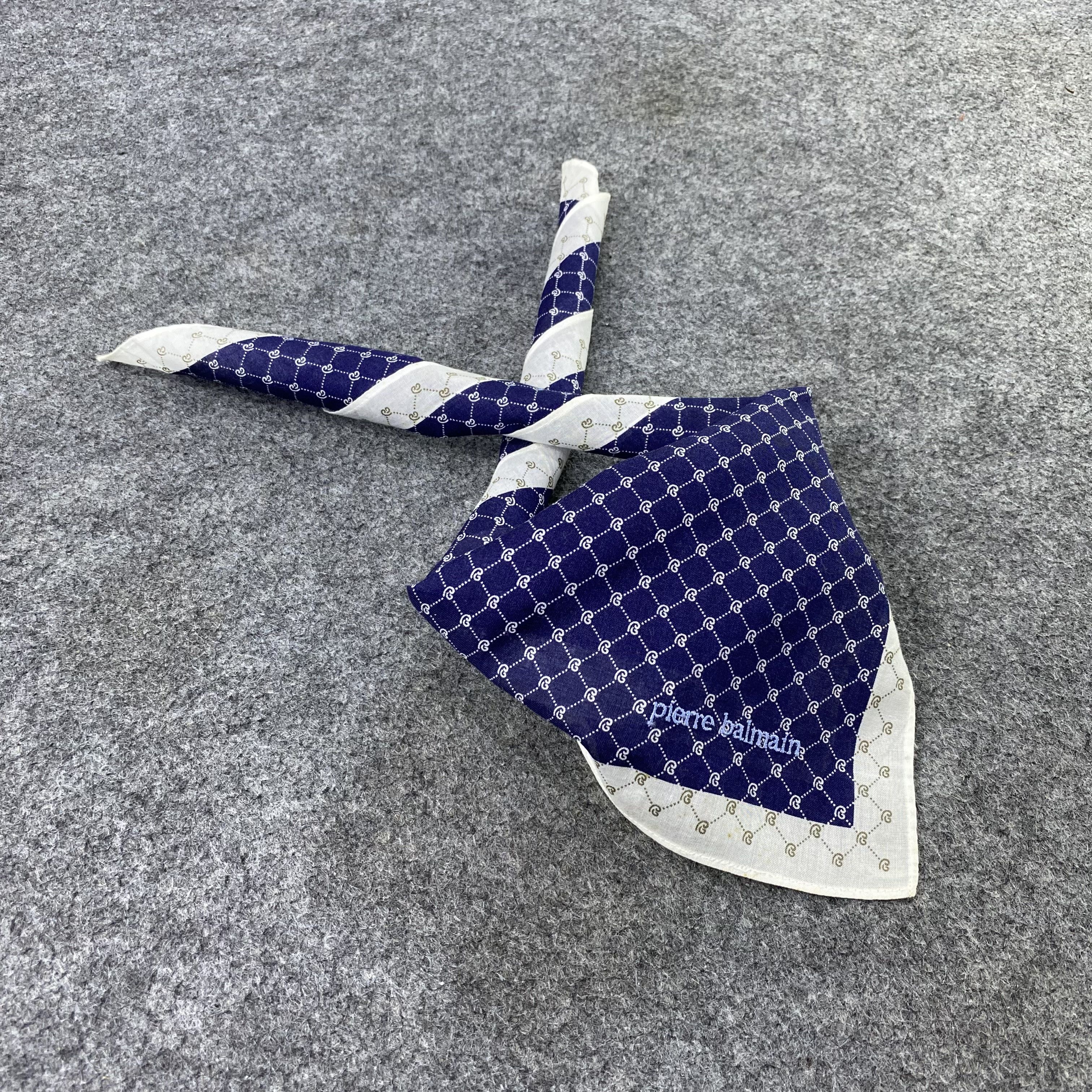 Pierre Balmain Pierre Balmain Handkerchief / Bandana / Neckerchief-B1472 Size ONE SIZE - 1 Thumbnail