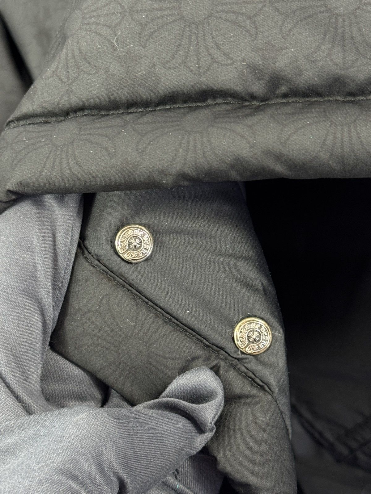 Chrome Hearts LOGO PRINT PUFFER JACKET WITH SILVER BUTTONS Size US XL / EU 56 / 4 - 4 Thumbnail
