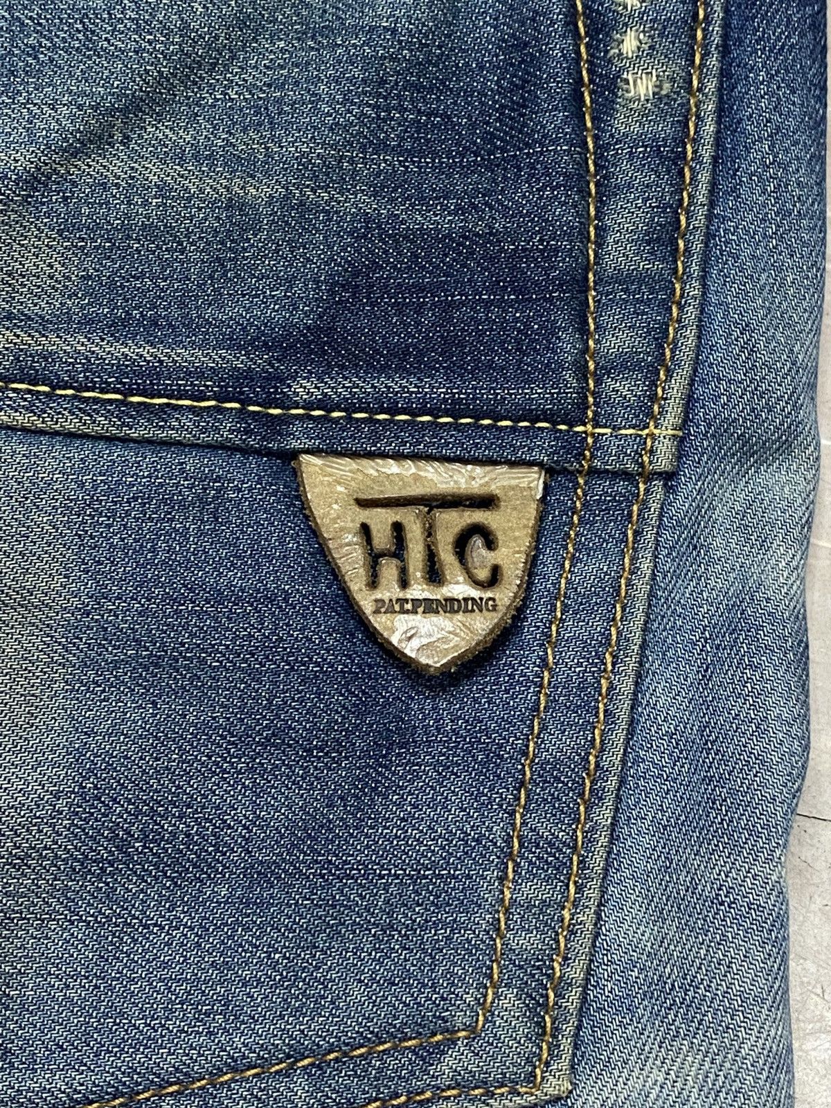 Hollywood Trading Company HTC hollywood trading company distressed jeans Size US 35 - 7 Thumbnail
