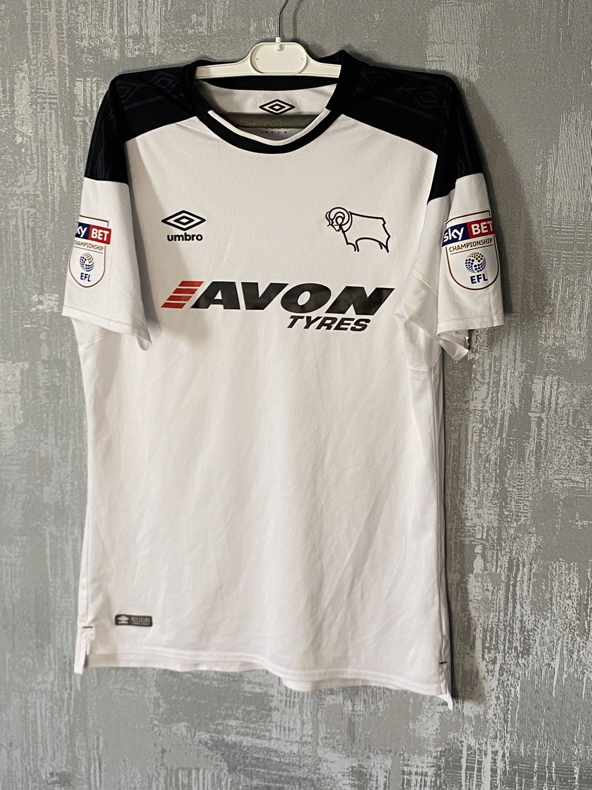 Other UK × Umbro × Vintage Vintage Derby County Umbro Soccer Jersey #7 Butt Size US M / EU 48-50 / 2 - 1 Thumbnail