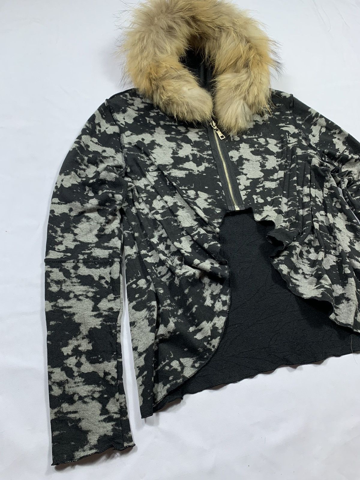 If Six Was Nine × Japanese Brand × Le Grande Bleu (L.G.B.) Faux Fur Undefined Abstrak Cropped Style Ifsixwasnine Lgb Size US S / EU 44-46 / 1 - 3 Thumbnail